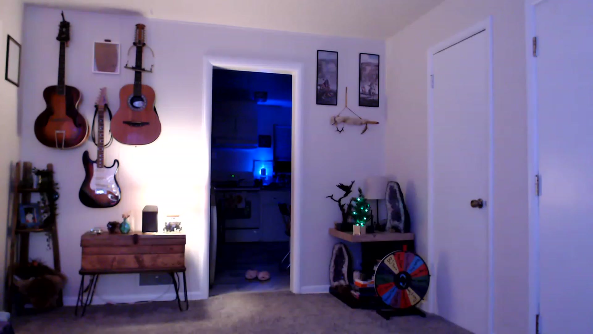 Gallery image thumbnail from FionaTheFox's myfreecams stream on, 12/15/2022, 09:58 image 10 of 20