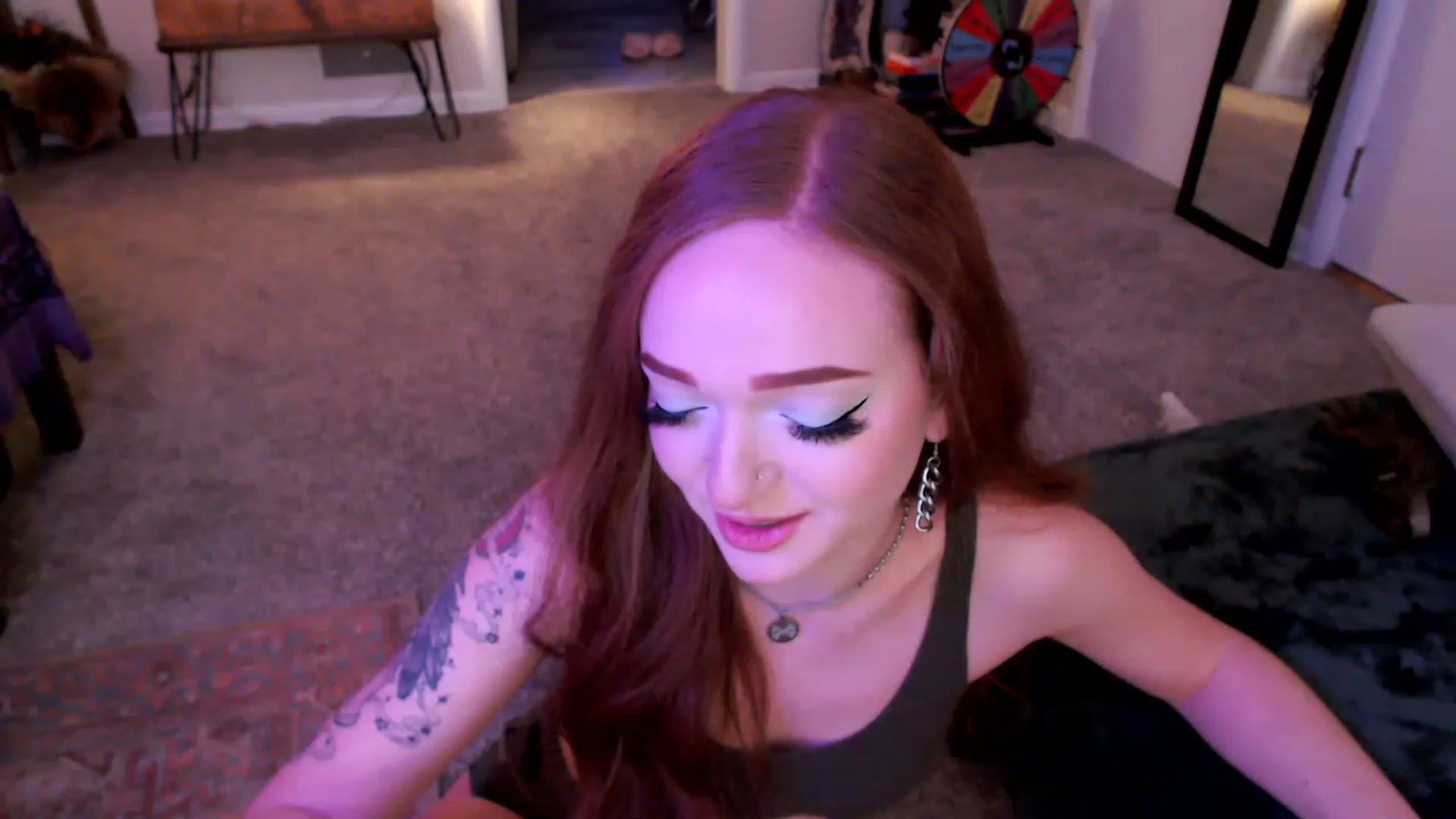 Gallery image thumbnail from FionaTheFox's myfreecams stream on, 12/16/2022, 09:54 image 9 of 20