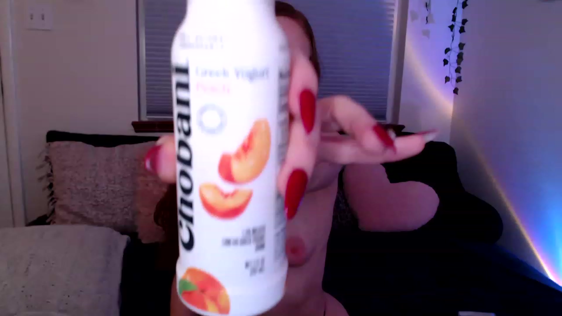 Gallery image thumbnail from FionaTheFox's myfreecams stream on, 01/28/2023, 09:47 image 9 of 20