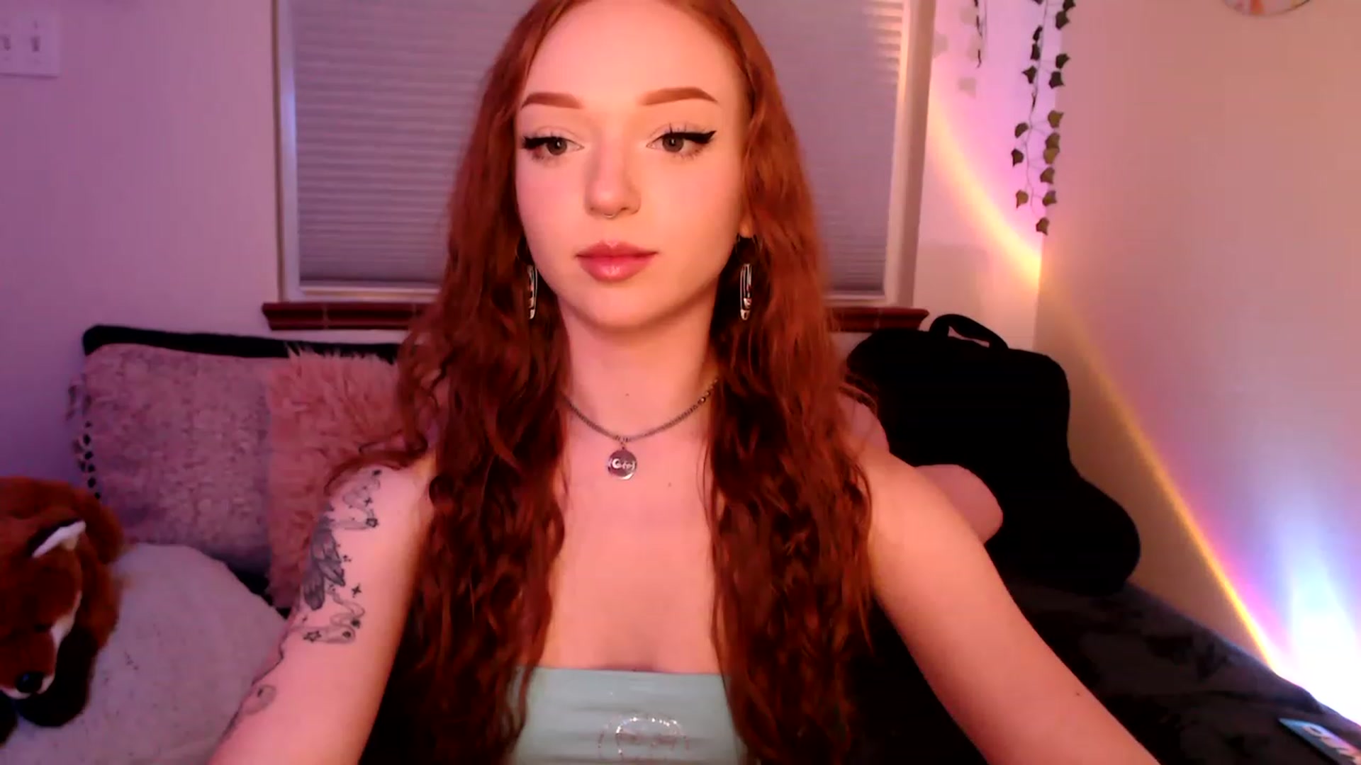 Gallery image thumbnail from FionaTheFox's myfreecams stream on, 02/03/2023, 08:31 image 5 of 20
