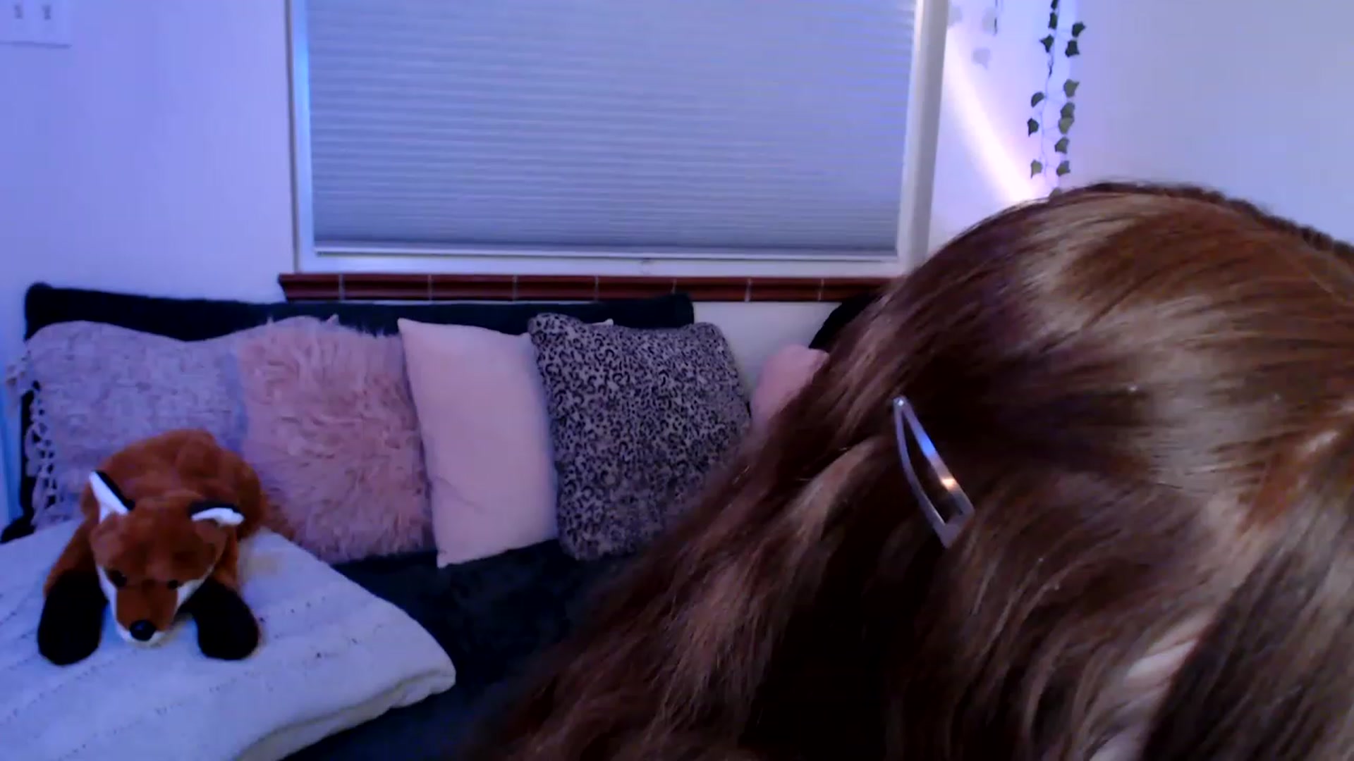 Gallery image thumbnail from FionaTheFox's myfreecams stream on, 02/07/2023, 08:07 image 12 of 20