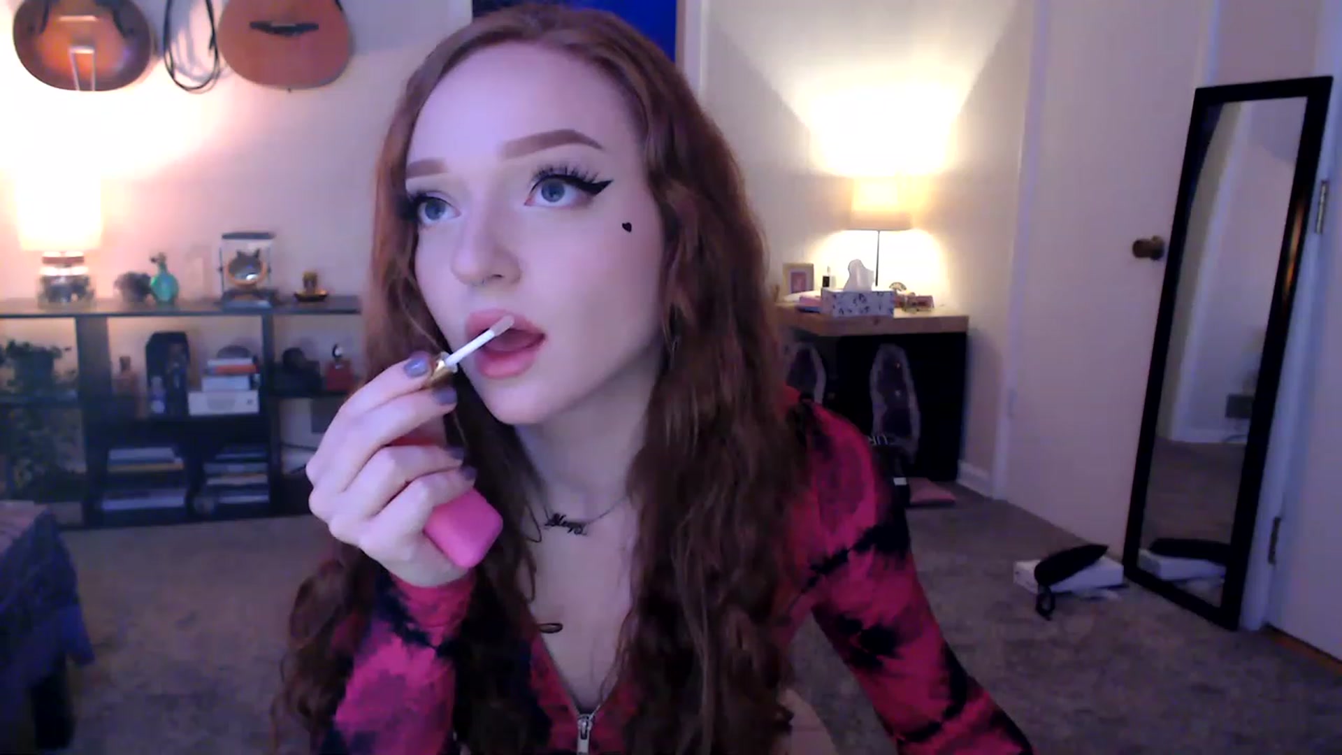 Gallery image thumbnail from FionaTheFox's myfreecams stream on, 02/22/2023, 10:23 image 20 of 20