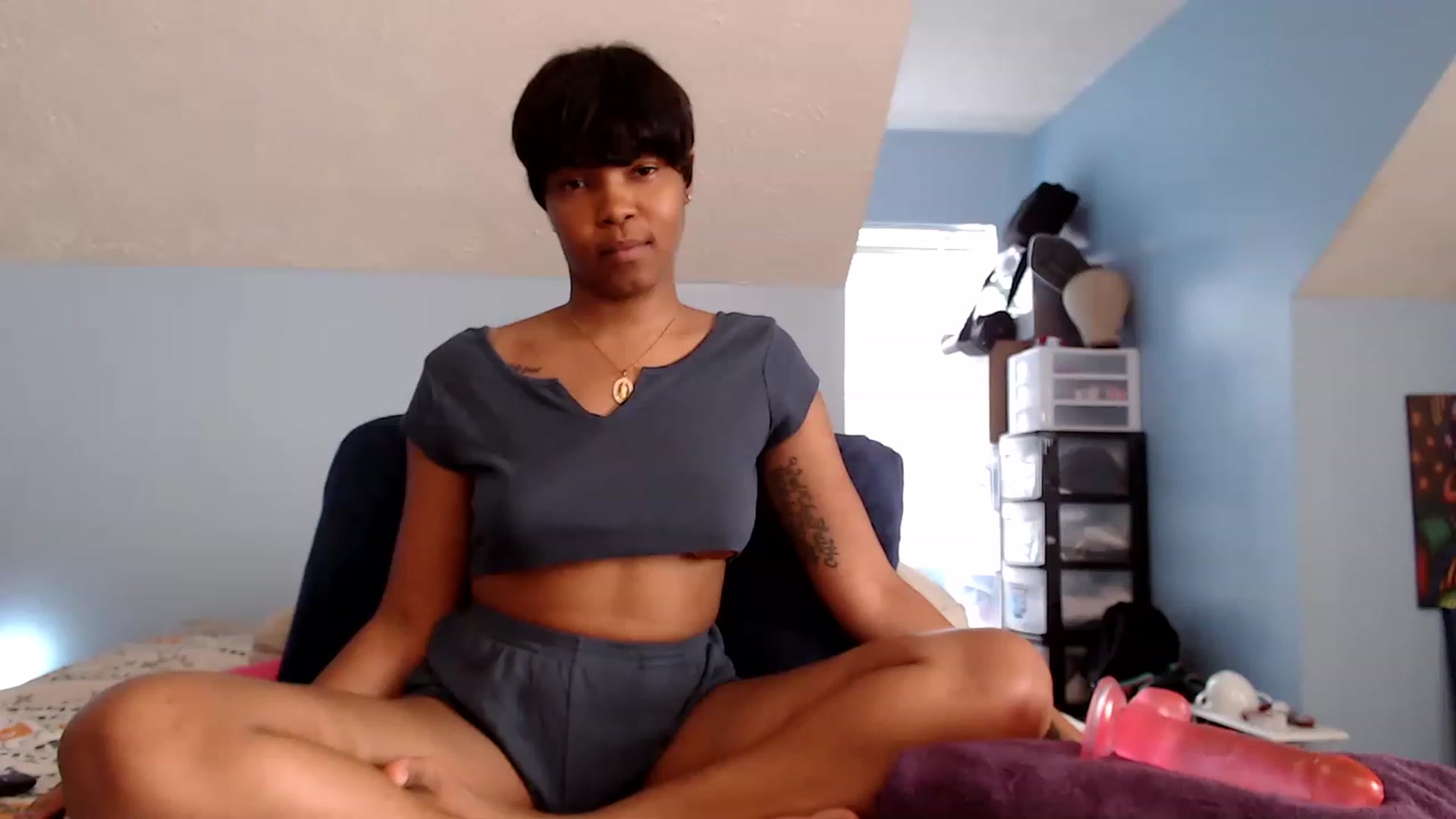 Gallery image thumbnail from FireSTARFISH8's myfreecams stream on, 06/18/2023, 17:52 image 7 of 20