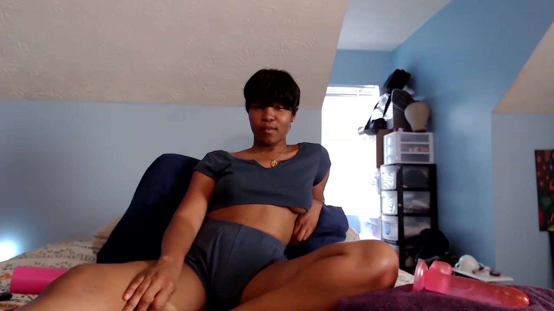 Gallery image thumbnail from FireSTARFISH8's myfreecams stream on, 06/18/2023, 17:52 image 12 of 20