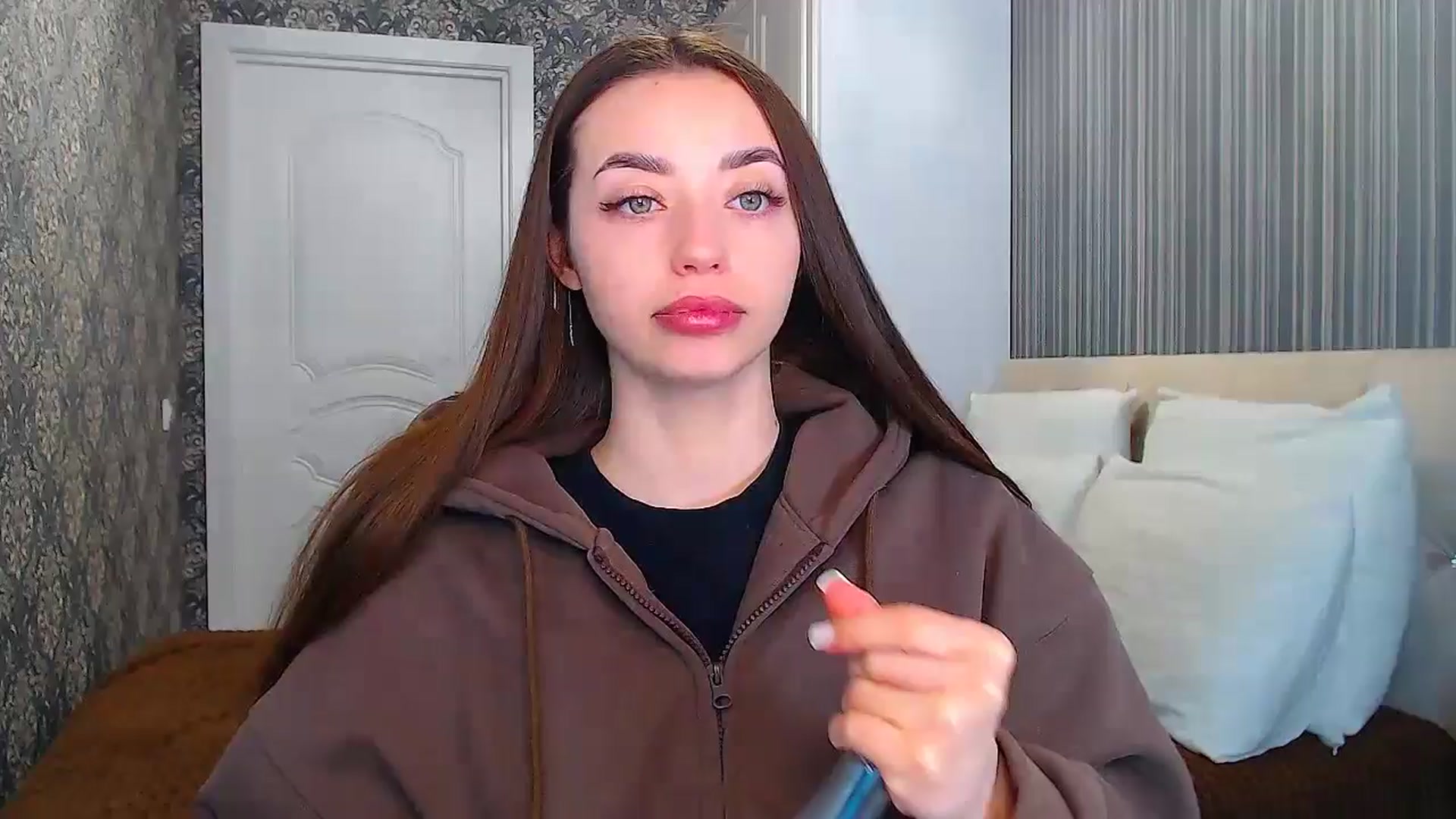 Gallery image thumbnail from FireeFlowerV's myfreecams stream on, 02/14/2025, 10:22 image 1 of 20
