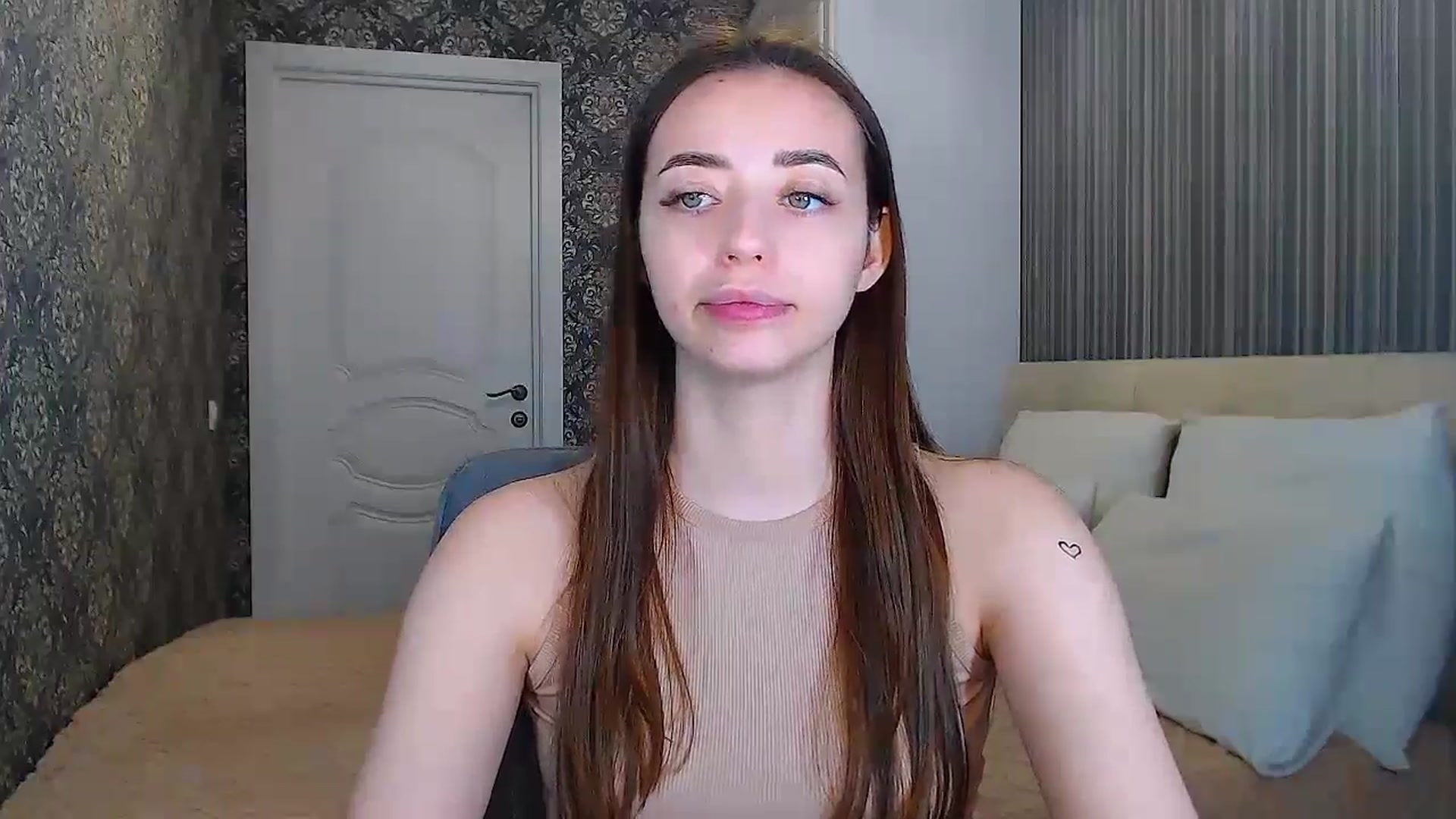 Gallery image thumbnail from FireeFlowerV's myfreecams stream on, 02/23/2025, 12:37 image 11 of 20
