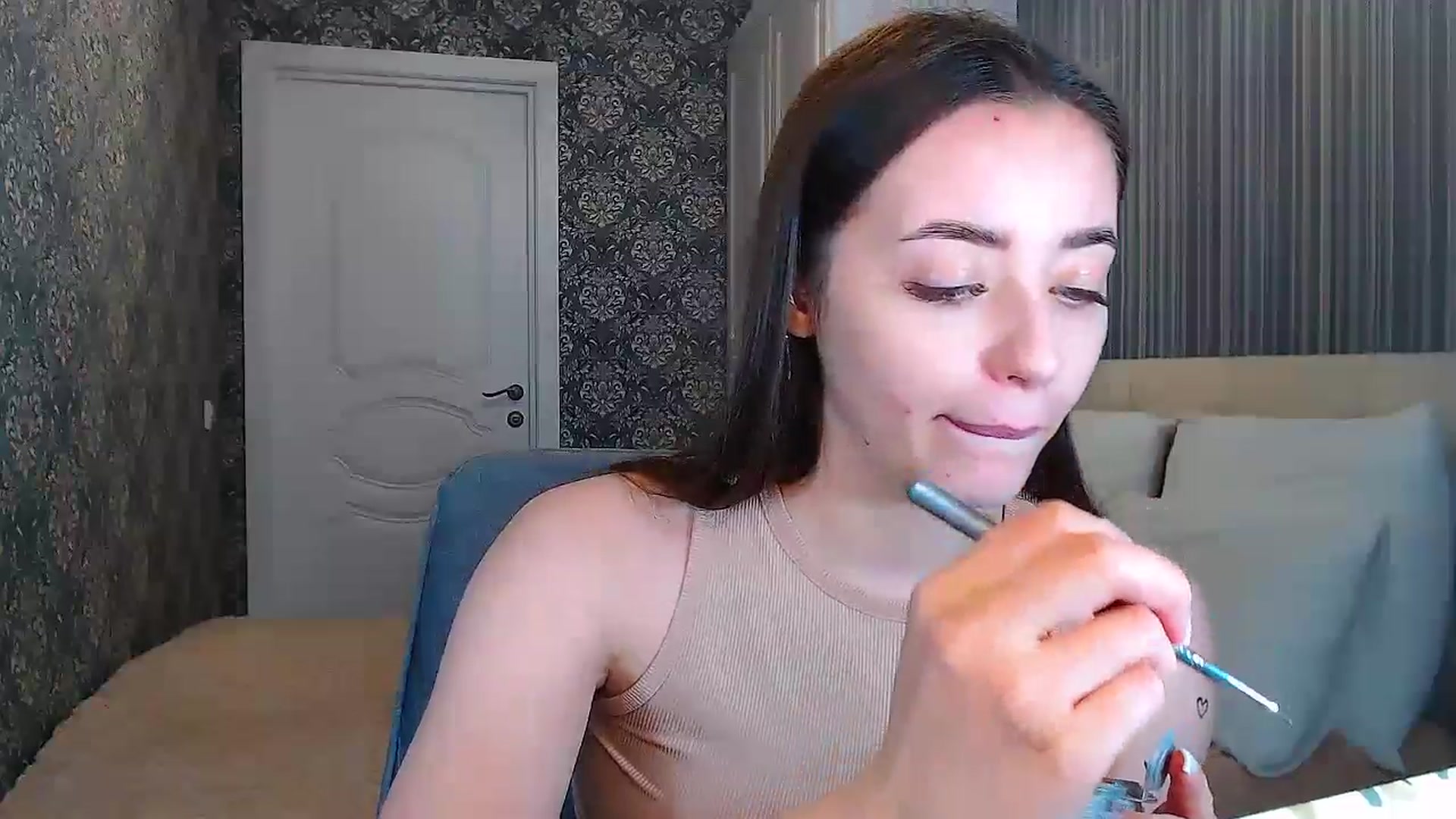 Gallery image thumbnail from FireeFlowerV's myfreecams stream on, 02/23/2025, 12:54 image 8 of 20