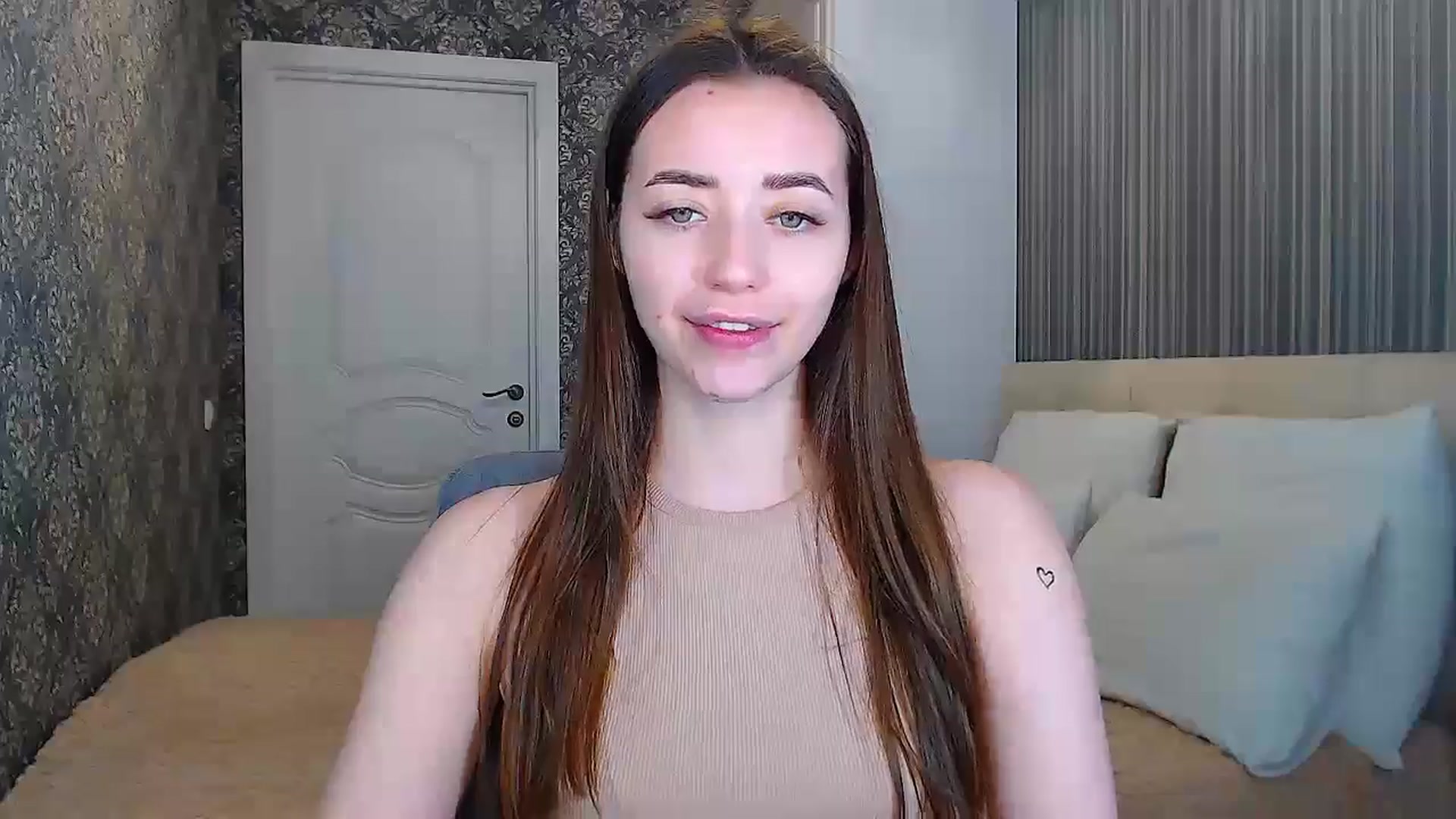 Gallery image thumbnail from FireeFlowerV's myfreecams stream on, 02/23/2025, 12:54 image 20 of 20