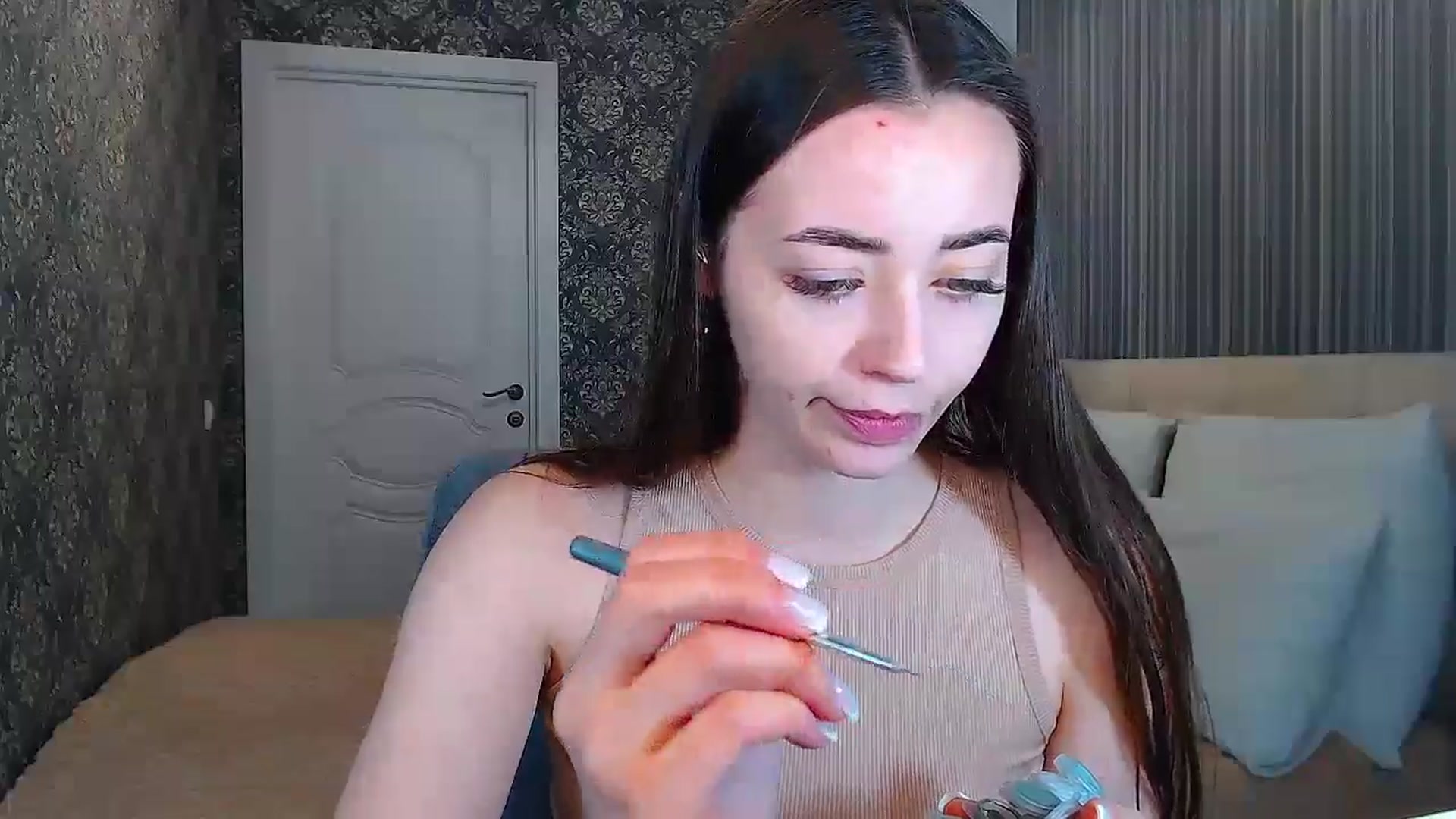 Gallery image thumbnail from FireeFlowerV's myfreecams stream on, 02/23/2025, 12:54 image 13 of 20