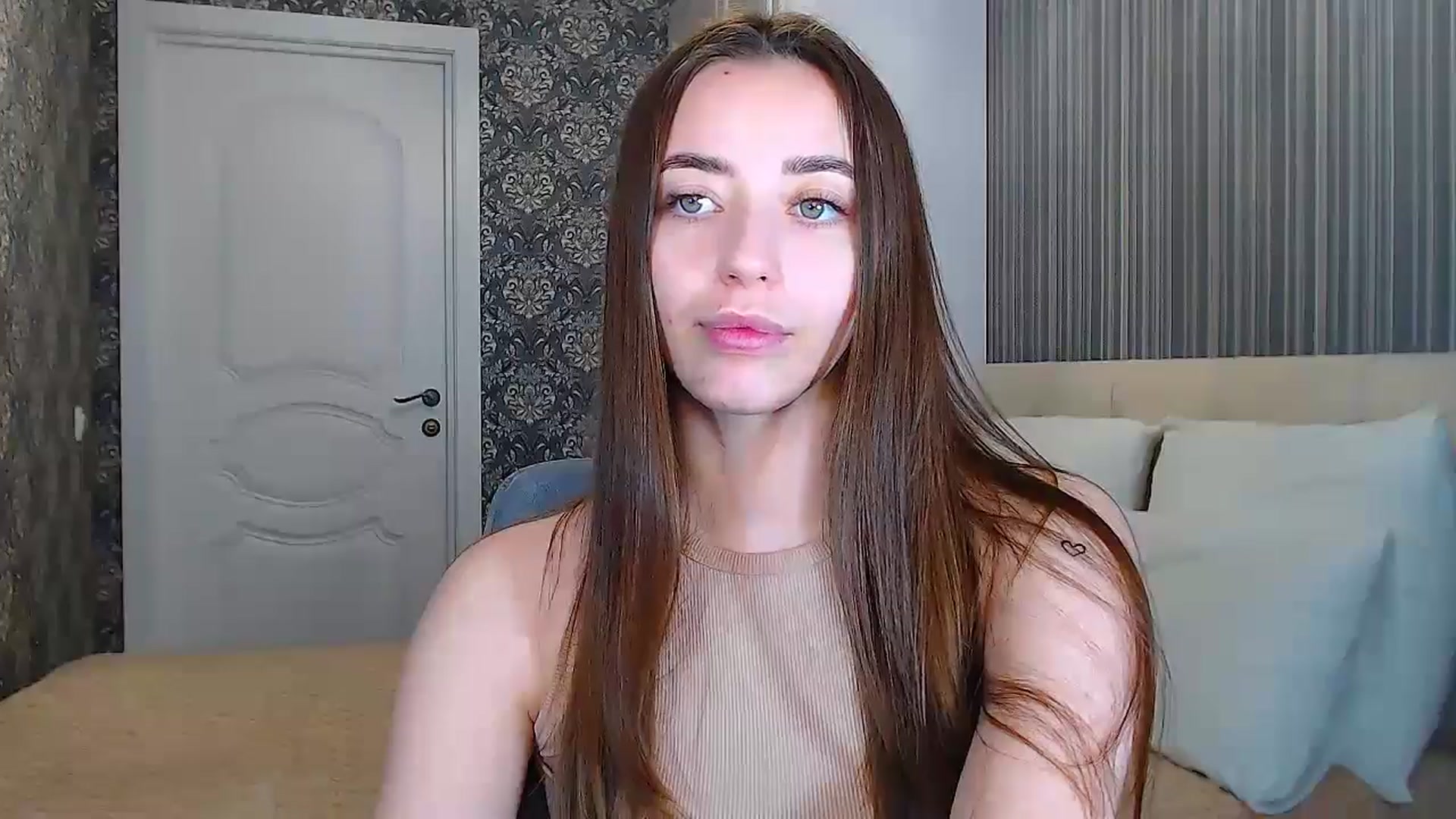 Gallery image thumbnail from FireeFlowerV's myfreecams stream on, 02/23/2025, 13:33 image 14 of 20