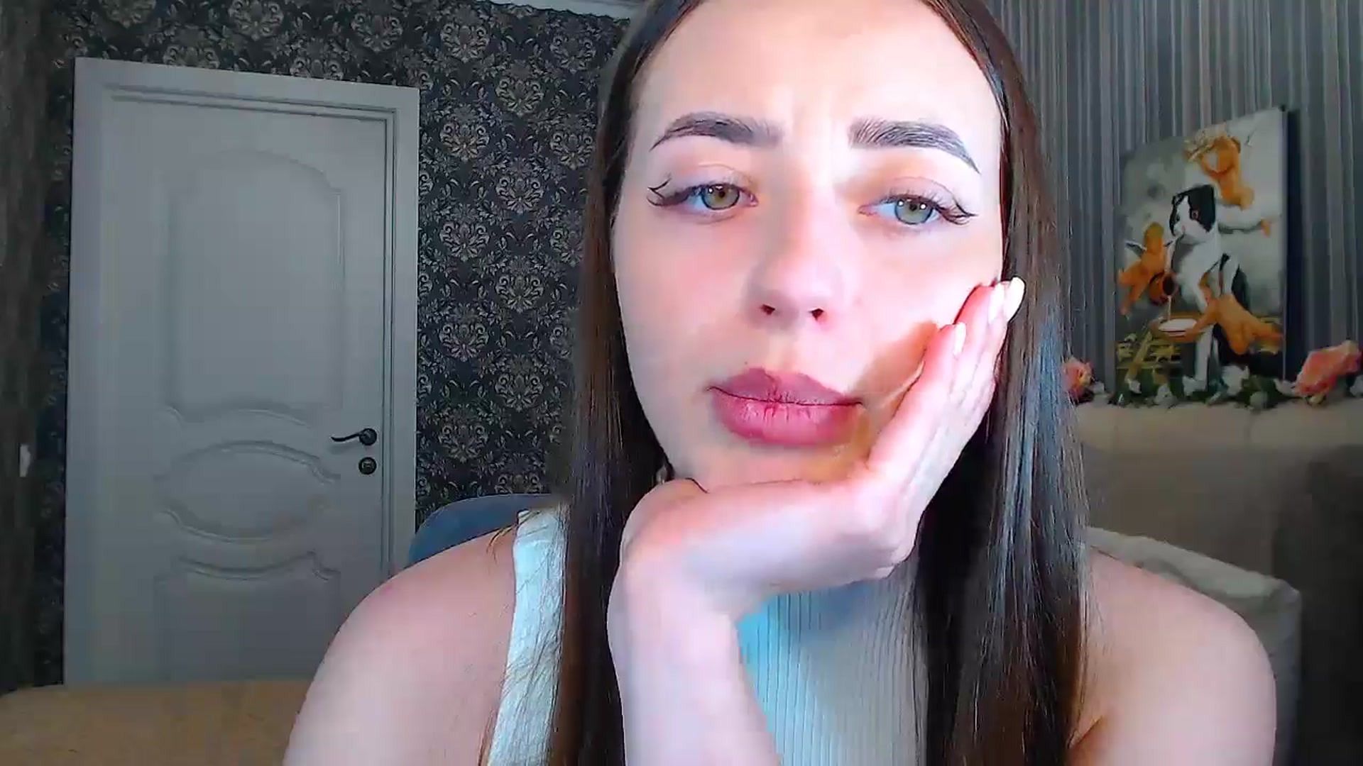 Gallery image thumbnail from FireeFlowerV's myfreecams stream on, 03/10/2025, 12:17 image 13 of 20