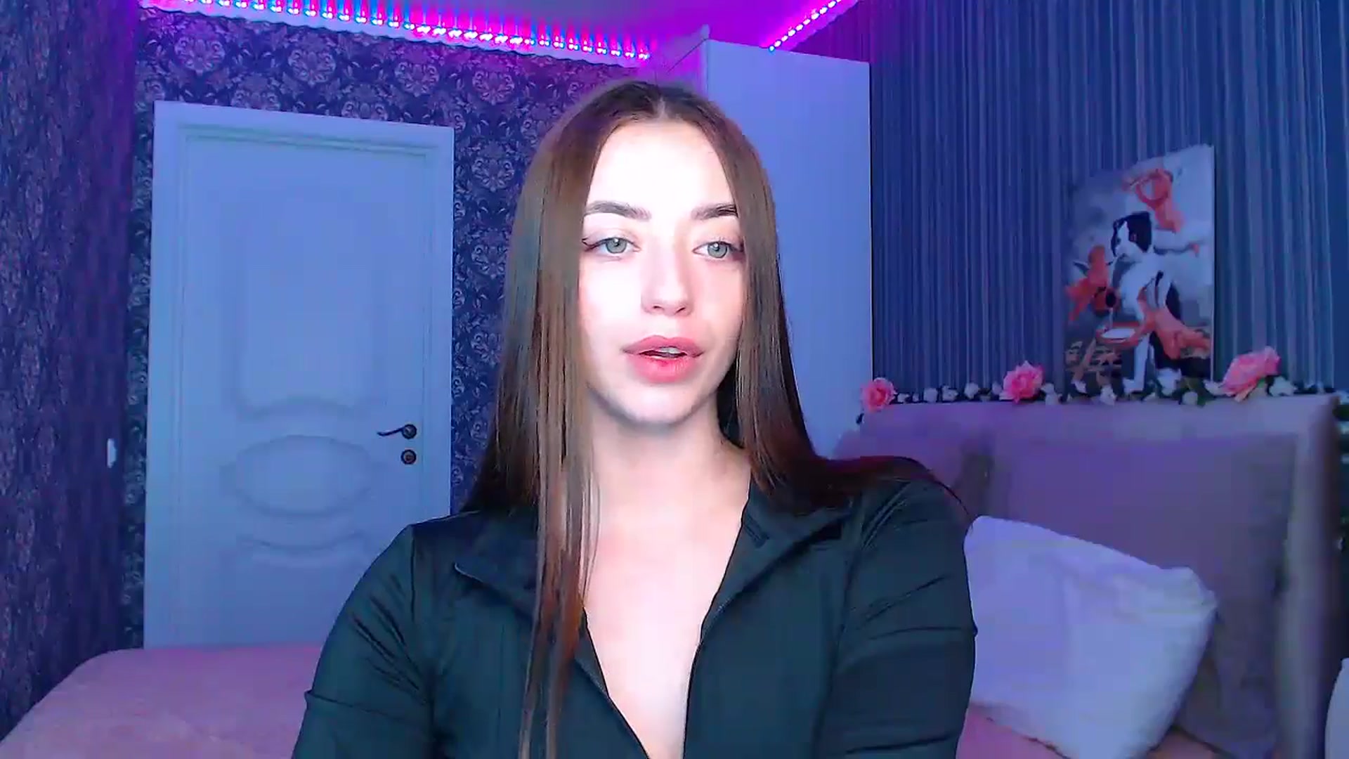 Gallery image thumbnail from FireeFlowerV's myfreecams stream on, 03/11/2025, 14:59 image 18 of 20