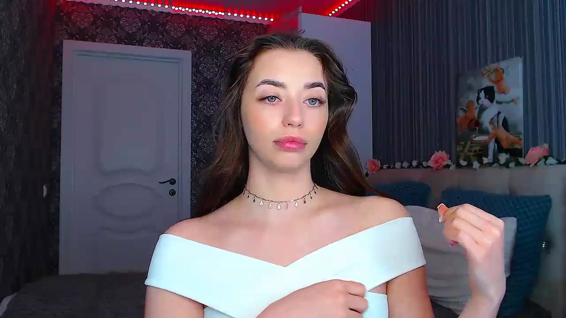 Gallery image thumbnail from FireeFlowerV's myfreecams stream on, 03/21/2025, 10:11 image 12 of 20