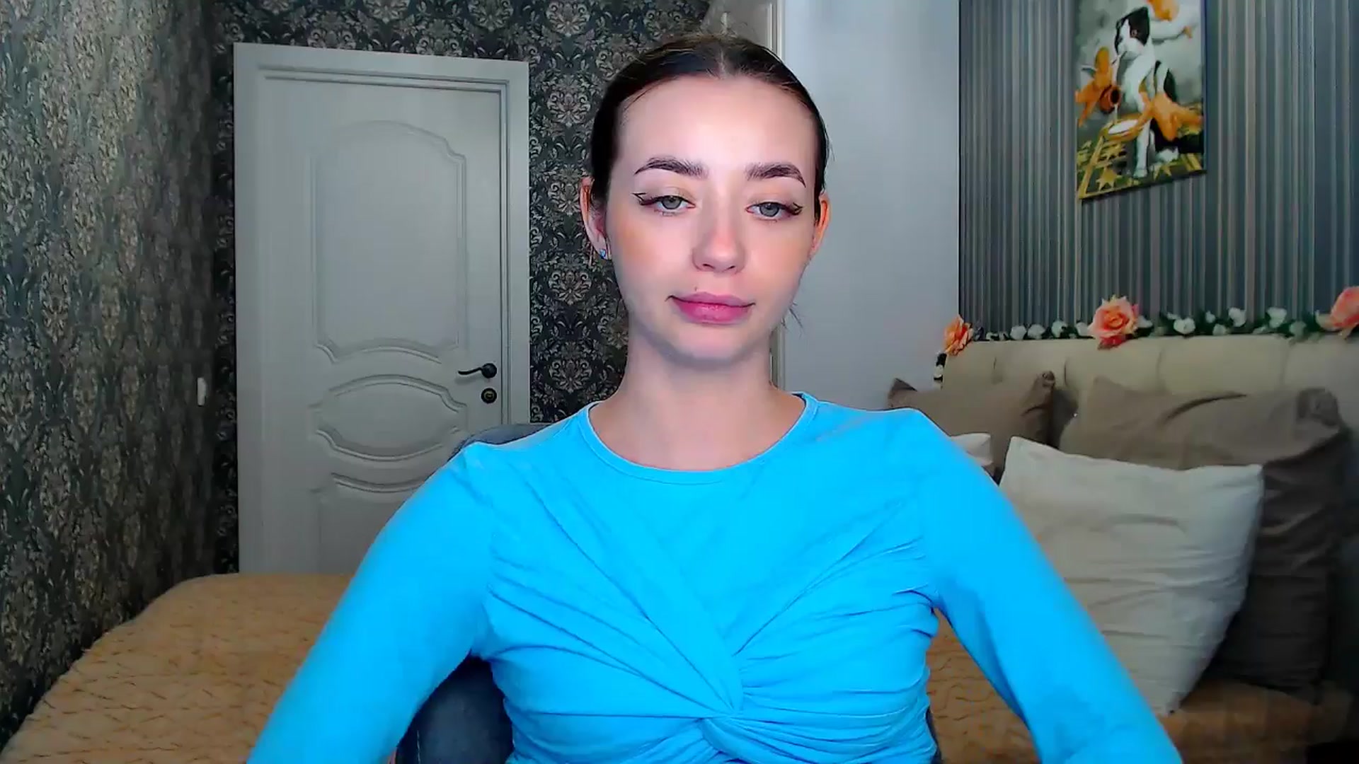 Gallery image thumbnail from FireeFlowerV's myfreecams stream on, 05/03/2025, 14:06 image 11 of 20