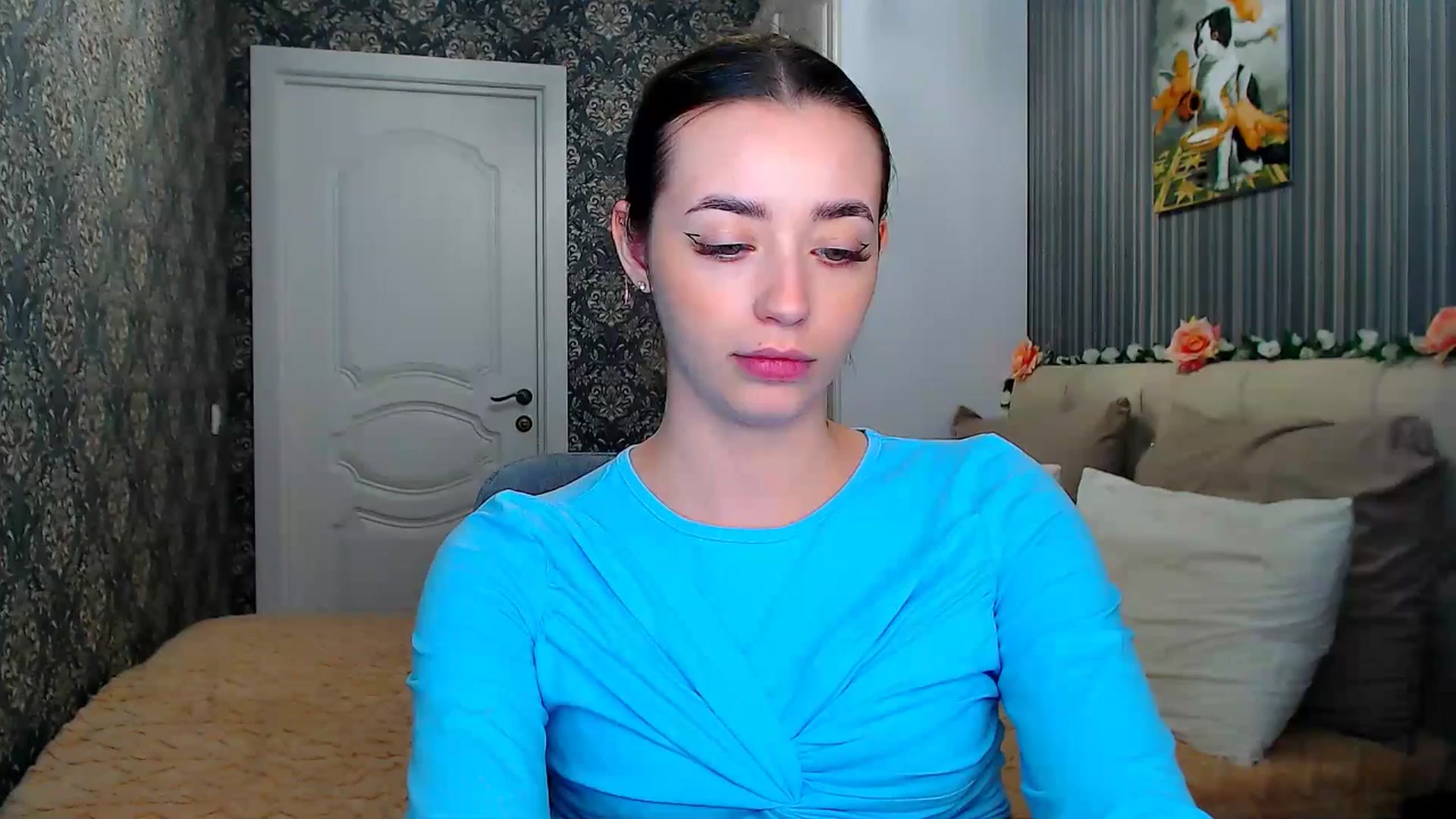 Gallery image thumbnail from FireeFlowerV's myfreecams stream on, 05/03/2025, 14:06 image 12 of 20