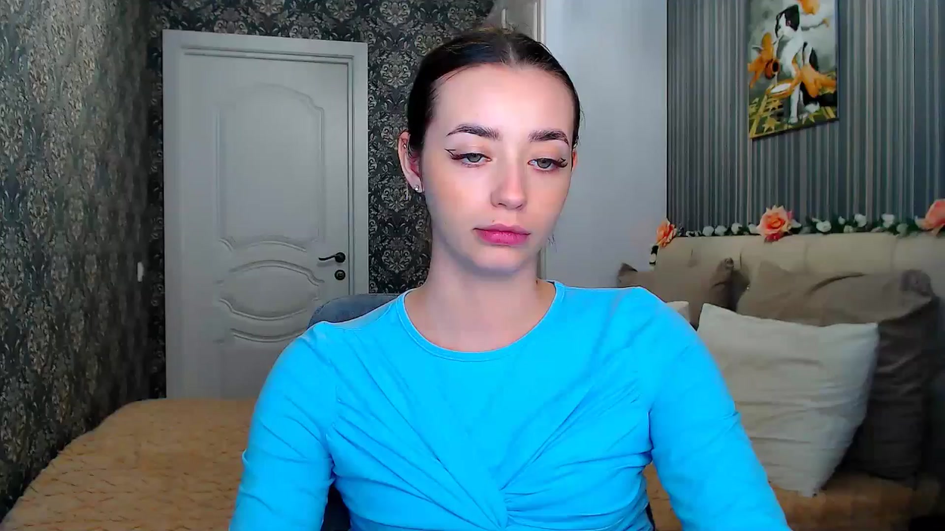 Gallery image thumbnail from FireeFlowerV's myfreecams stream on, 05/03/2025, 14:06 image 15 of 20