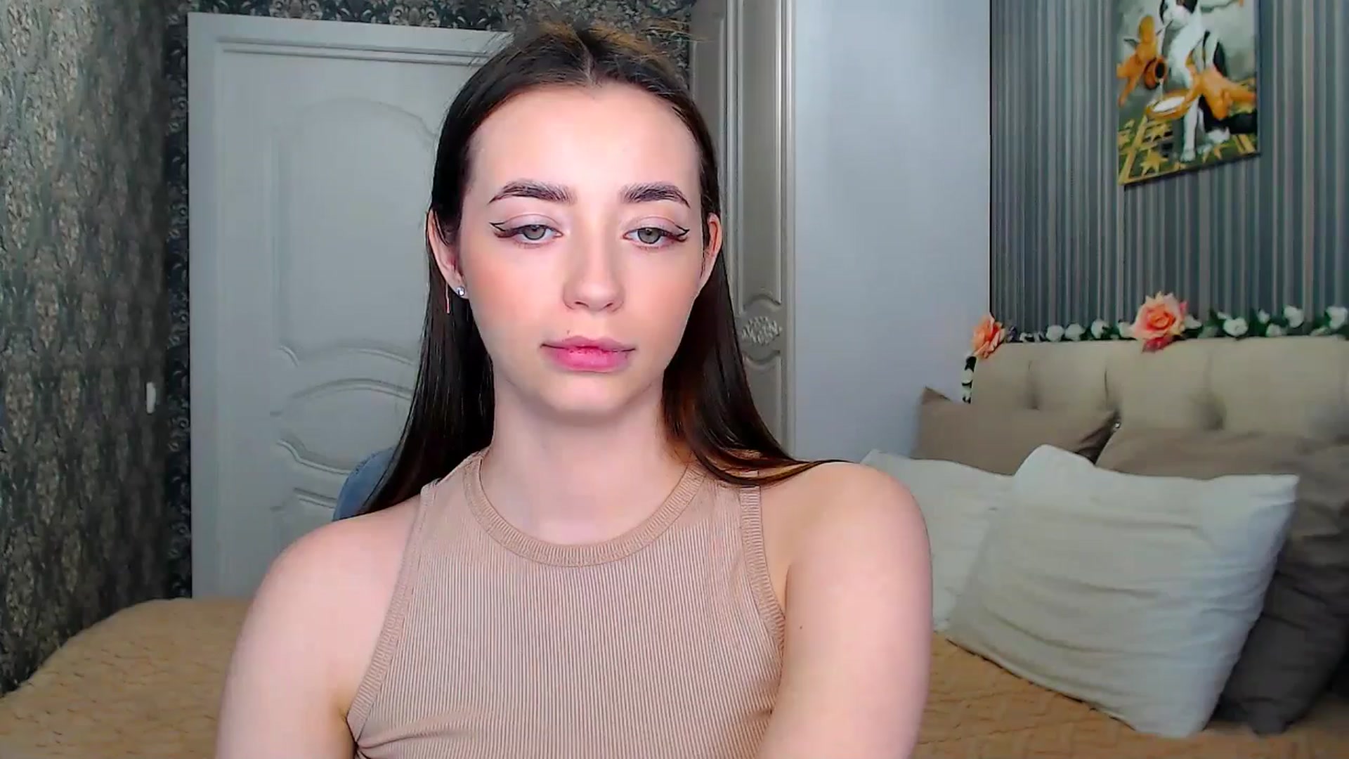 Gallery image thumbnail from FireeFlowerV's myfreecams stream on, 05/10/2025, 12:14 image 3 of 20