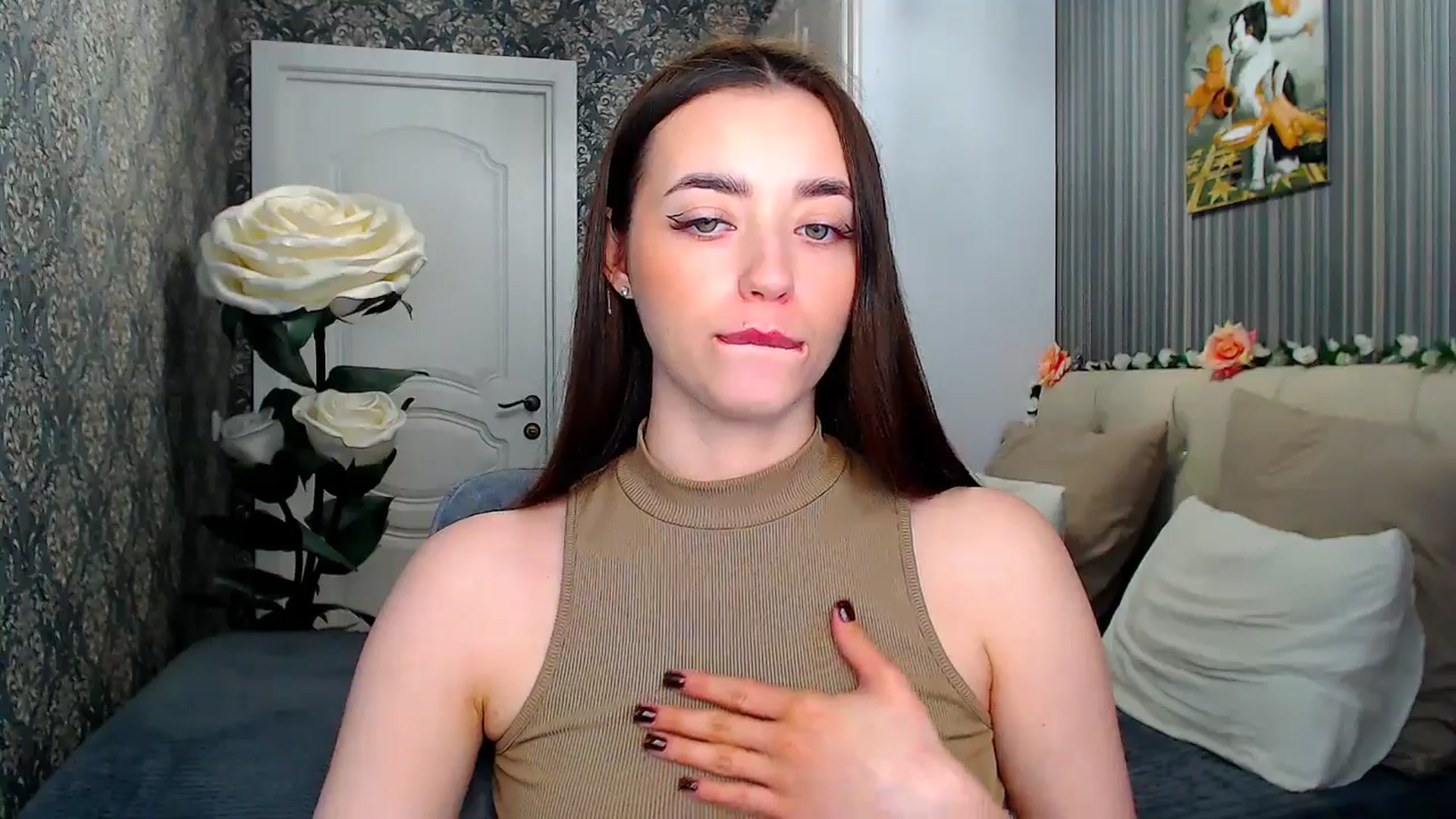 Gallery image thumbnail from FireeFlowerV's myfreecams stream on, 05/11/2025, 10:38 image 11 of 20