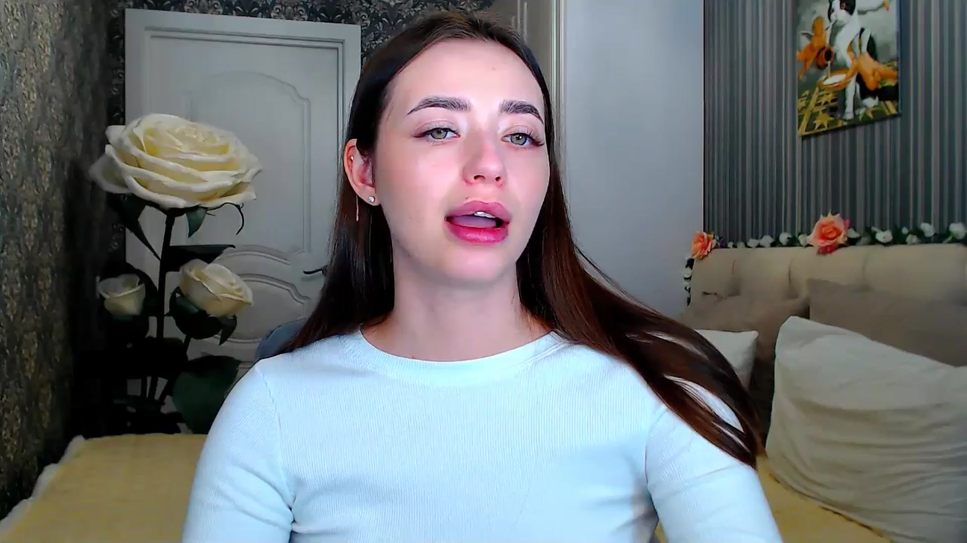 Gallery image thumbnail from FireeFlowerV's myfreecams stream on, 05/25/2025, 13:28 image 5 of 20