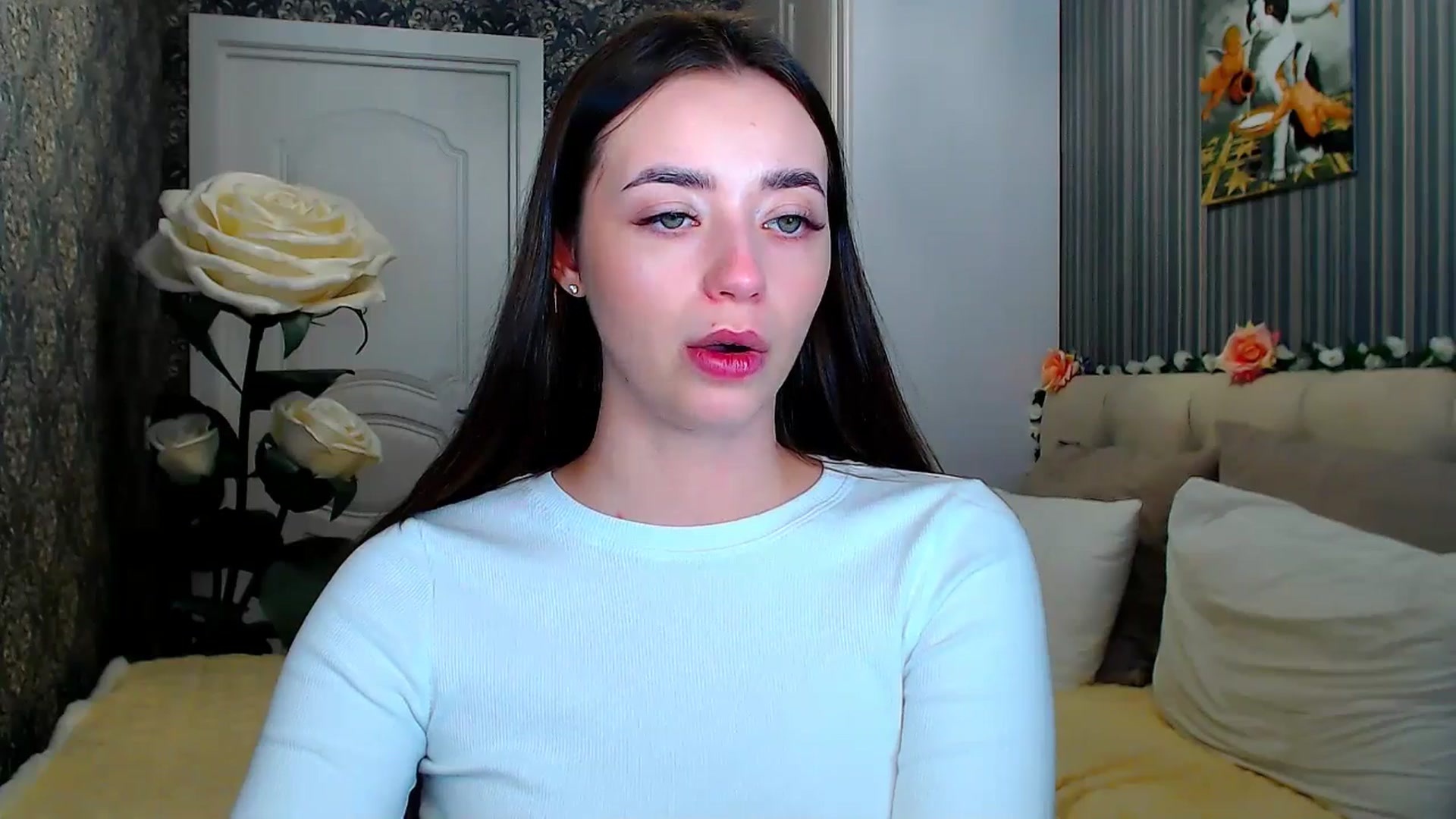 Gallery image thumbnail from FireeFlowerV's myfreecams stream on, 05/25/2025, 13:28 image 3 of 20