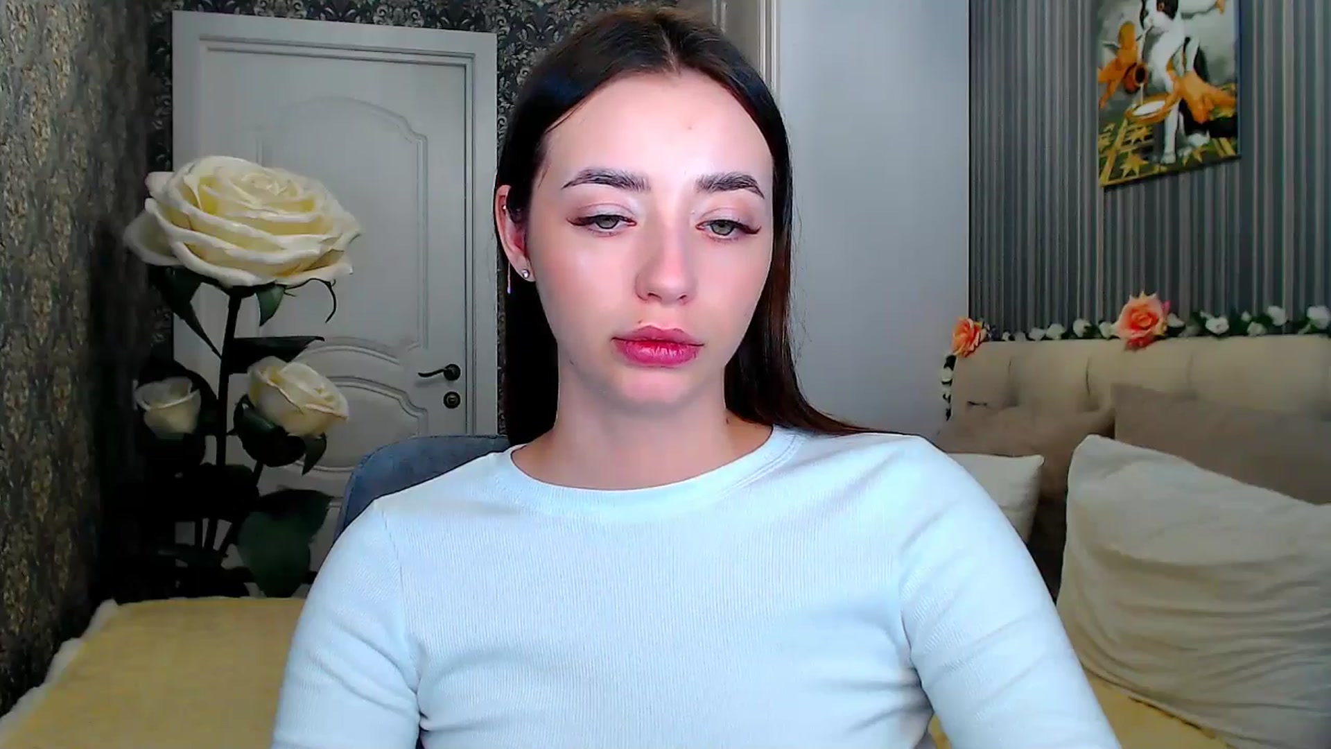 Gallery image thumbnail from FireeFlowerV's myfreecams stream on, 05/25/2025, 13:28 image 15 of 20