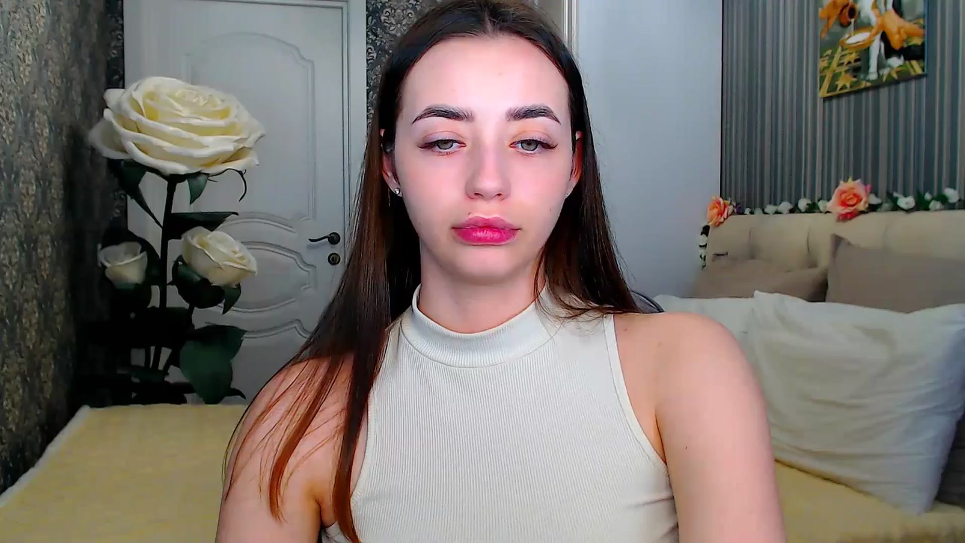 Gallery image thumbnail from FireeFlowerV's myfreecams stream on, 05/28/2025, 09:25 image 9 of 20