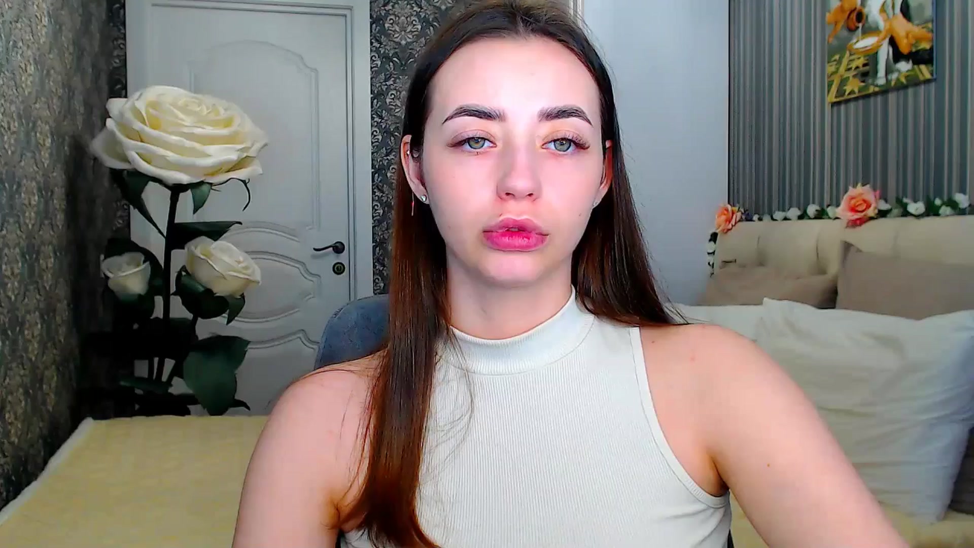 Gallery image thumbnail from FireeFlowerV's myfreecams stream on, 05/28/2025, 09:25 image 12 of 20