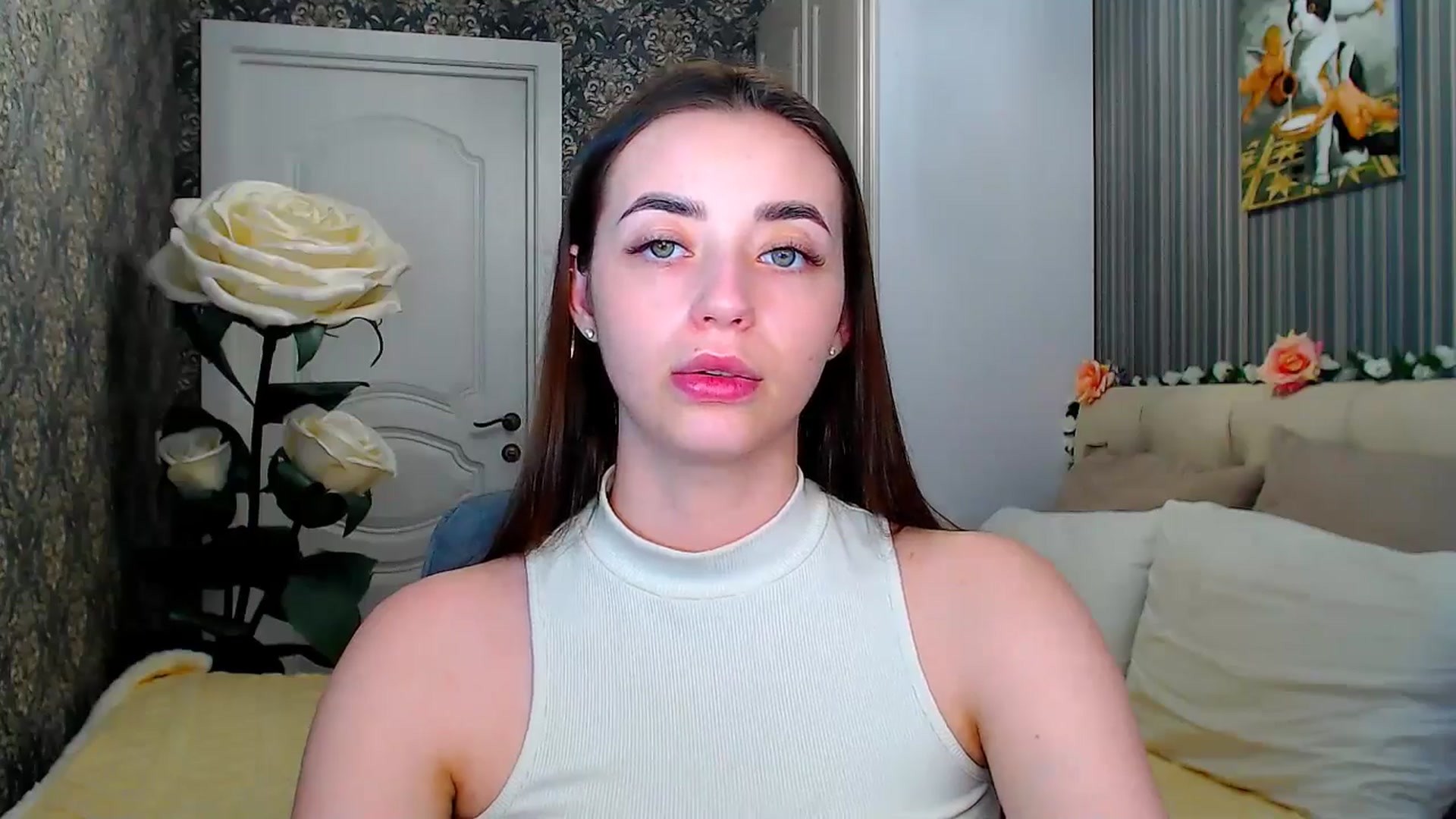 Gallery image thumbnail from FireeFlowerV's myfreecams stream on, 05/28/2025, 12:11 image 6 of 20