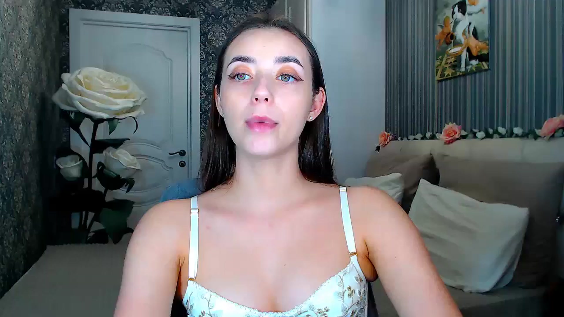 Gallery image thumbnail from FireeFlowerV's myfreecams stream on, 06/07/2025, 12:25 image 9 of 20