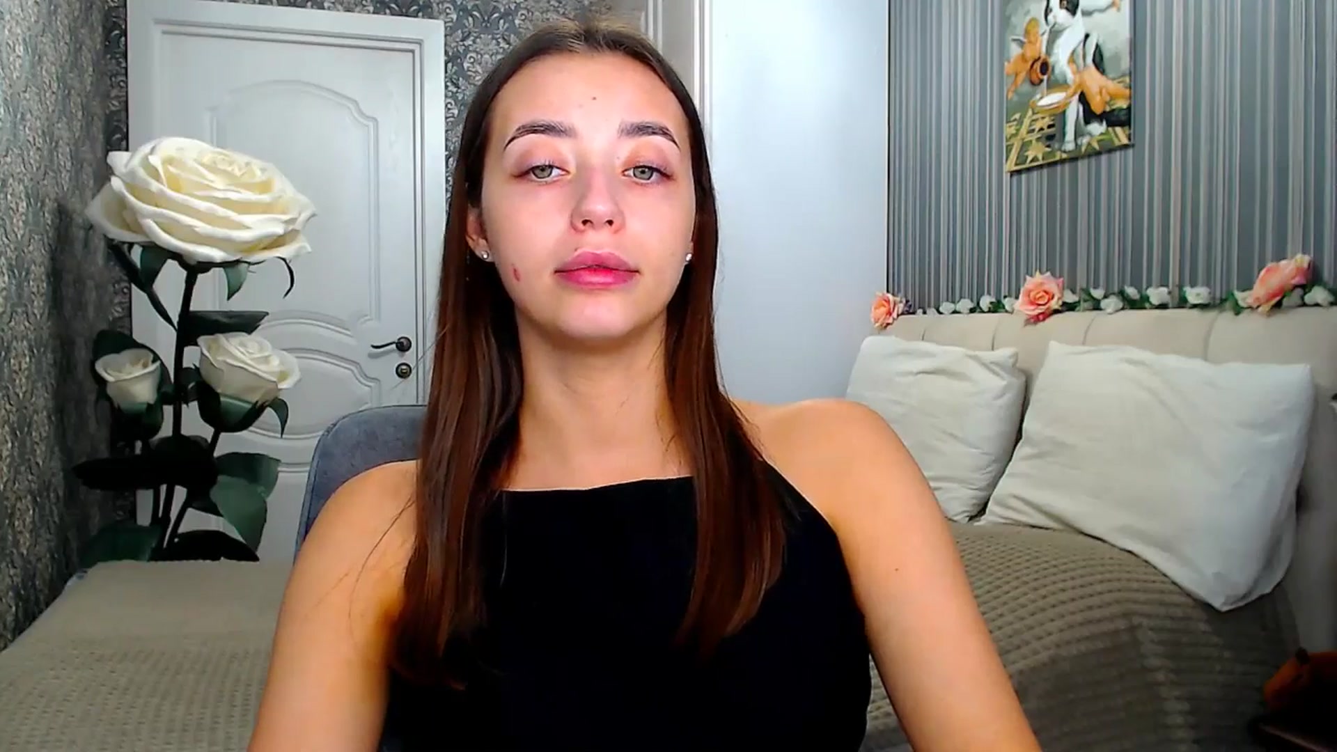 Gallery image thumbnail from FireeFlowerV's myfreecams stream on, 06/11/2025, 12:45 image 5 of 20