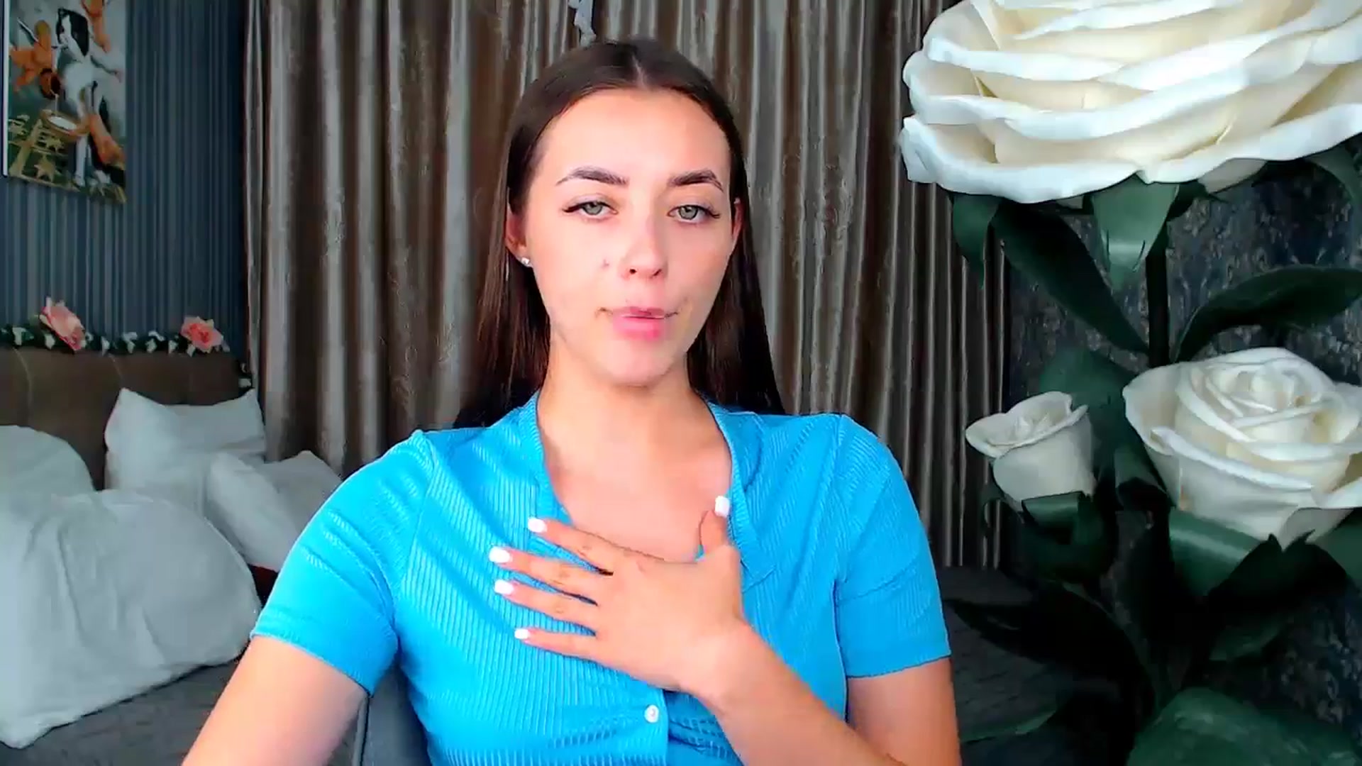 Gallery image thumbnail from FireeFlowerV's myfreecams stream on, 08/25/2025, 14:57 image 11 of 20