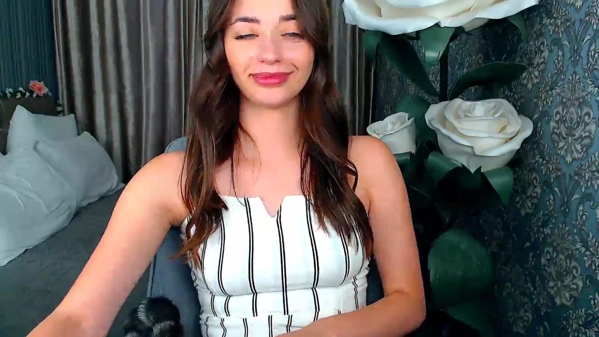 Gallery image thumbnail from FireeFlowerV's myfreecams stream on, 08/29/2025, 13:28 image 18 of 20