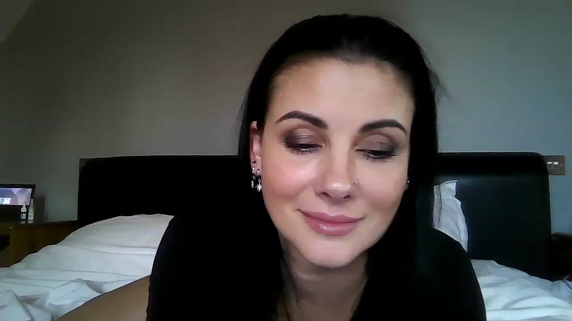 Gallery image thumbnail from FitBaby's myfreecams stream on, 01/04/2023, 14:31 image 19 of 20
