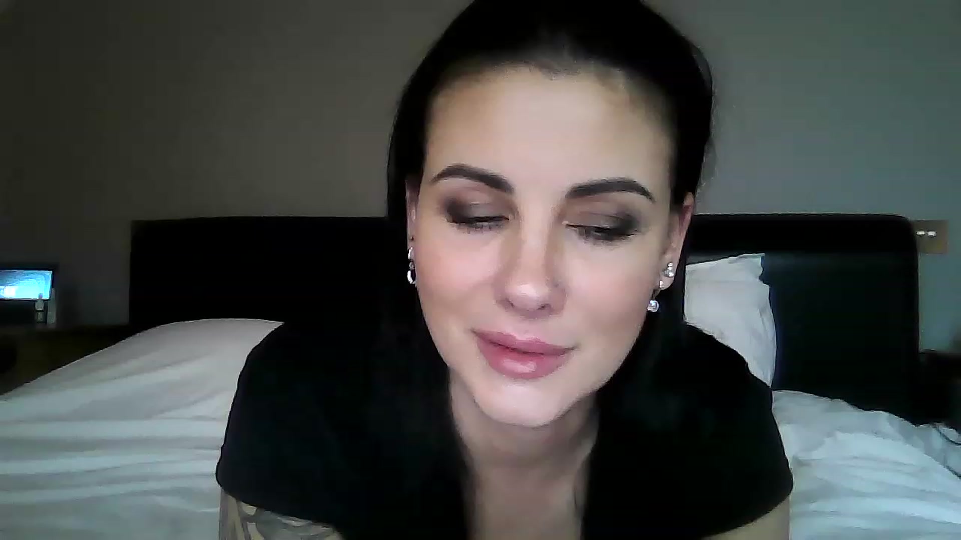 Gallery image thumbnail from FitBaby's myfreecams stream on, 01/04/2023, 14:31 image 1 of 20