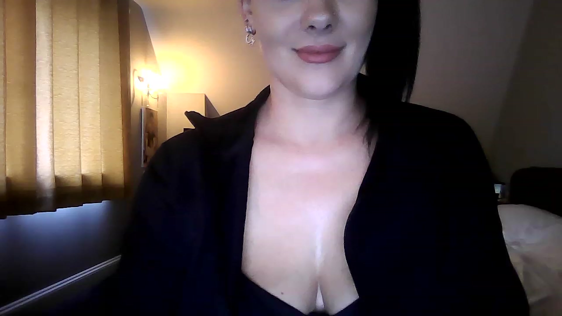 Gallery image thumbnail from FitBaby's myfreecams stream on, 01/06/2023, 14:19 image 19 of 20