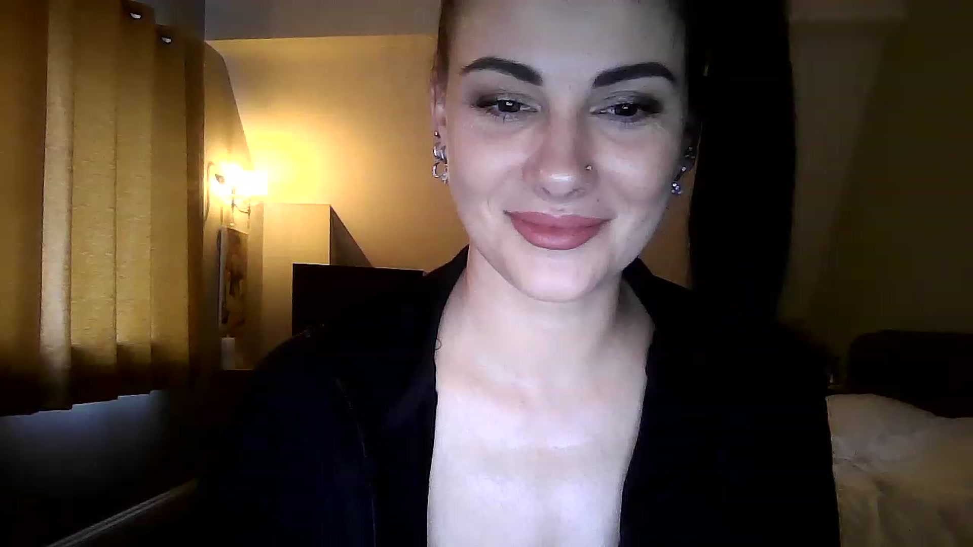 Gallery image thumbnail from FitBaby's myfreecams stream on, 01/06/2023, 14:19 image 9 of 20