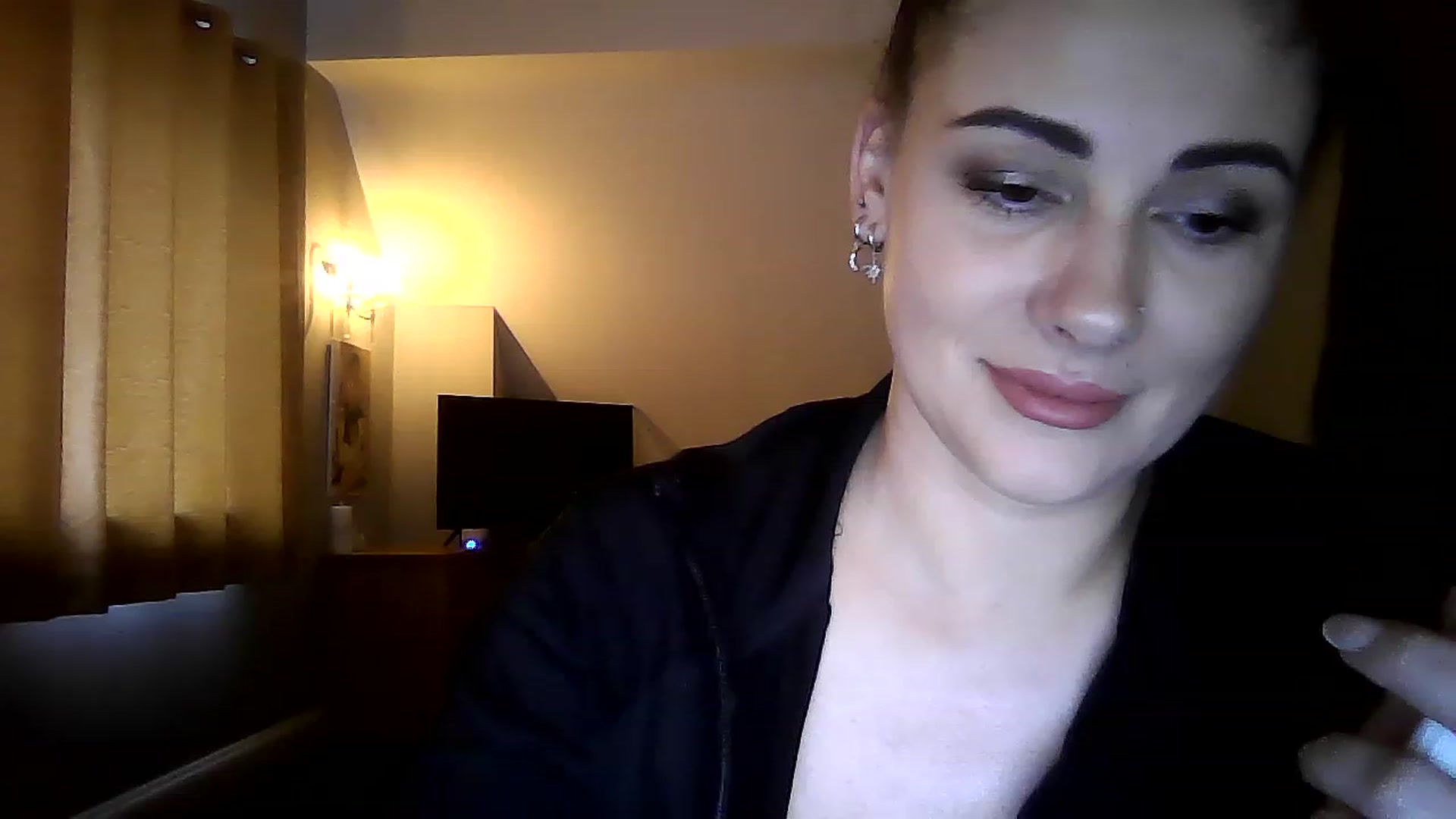 Gallery image thumbnail from FitBaby's myfreecams stream on, 01/06/2023, 14:19 image 8 of 20