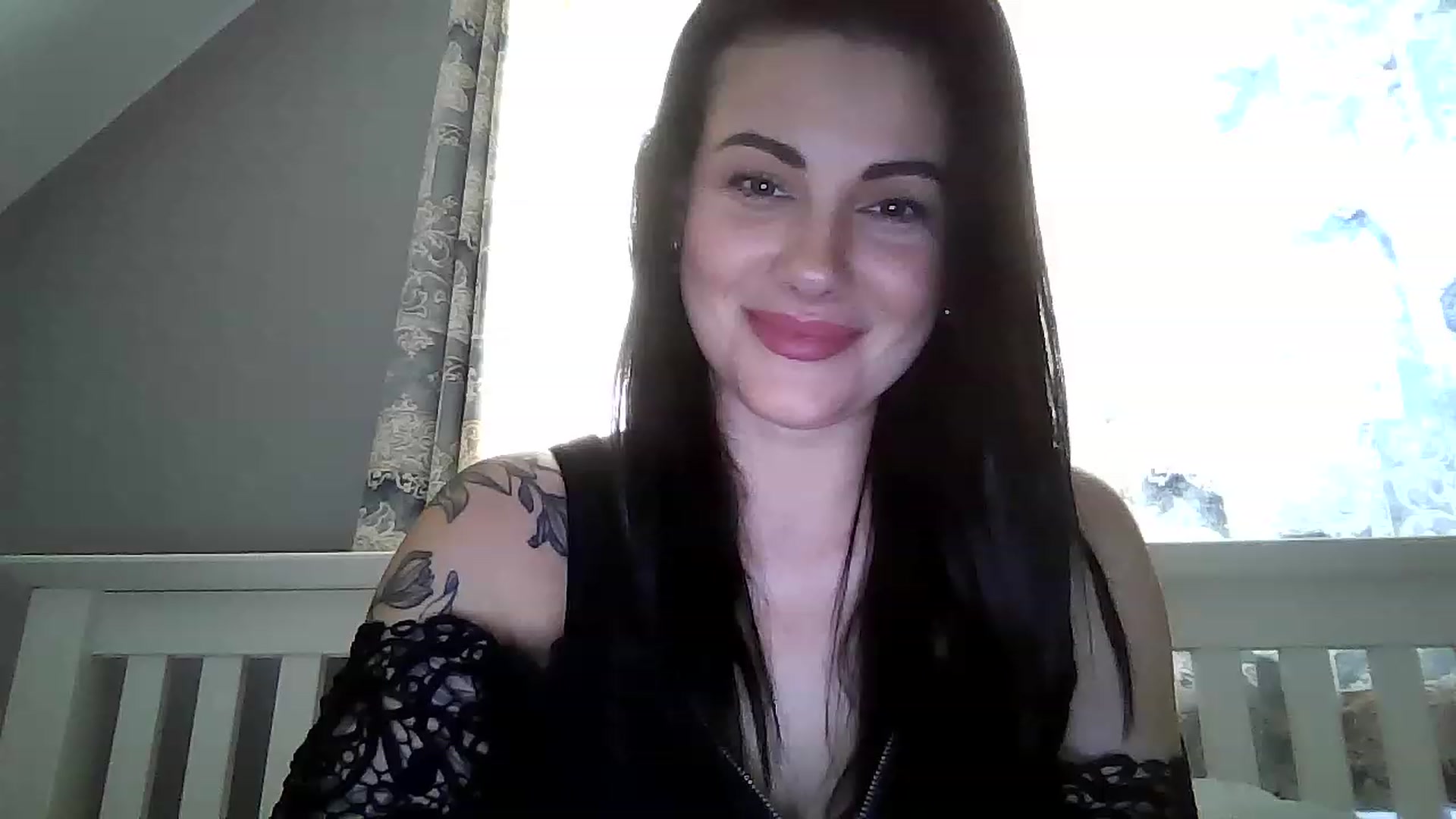 Gallery image thumbnail from FitBaby's myfreecams stream on, 01/09/2023, 14:51 image 3 of 20