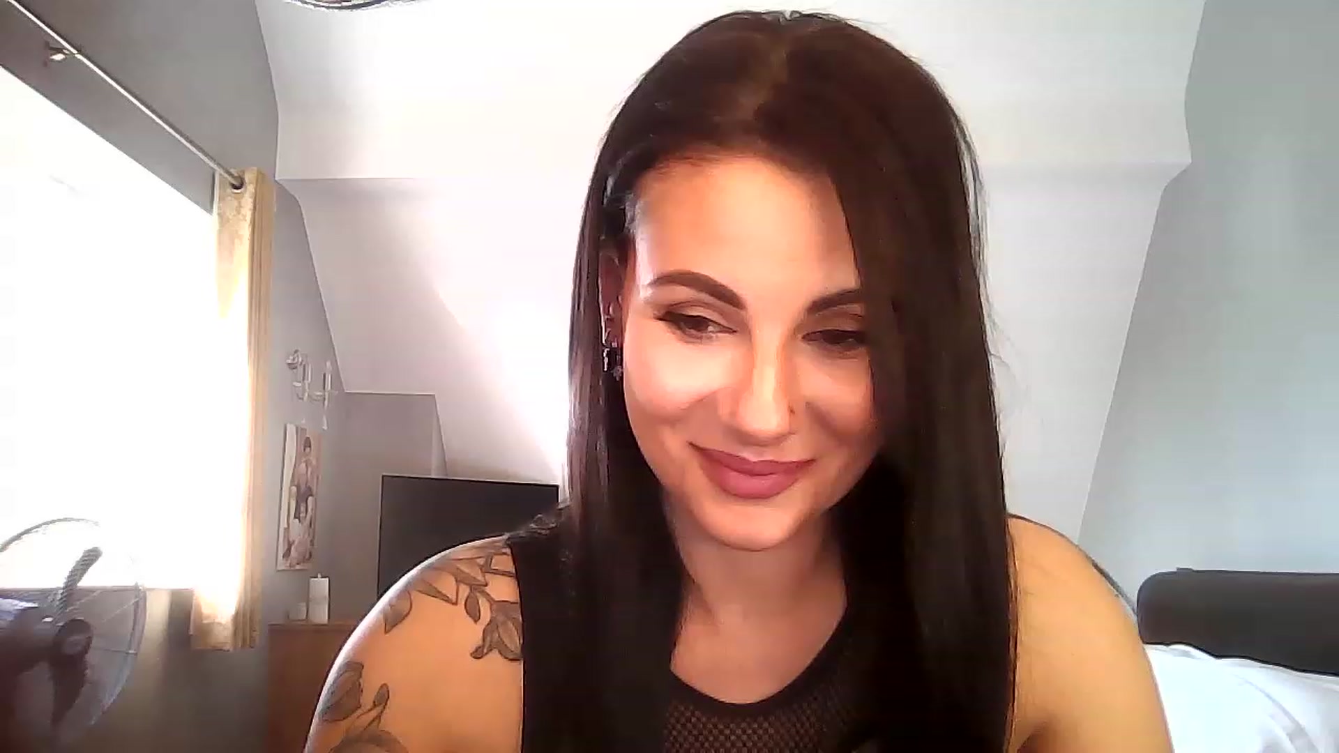 Gallery image thumbnail from FitBaby's myfreecams stream on, 01/13/2023, 13:48 image 5 of 20