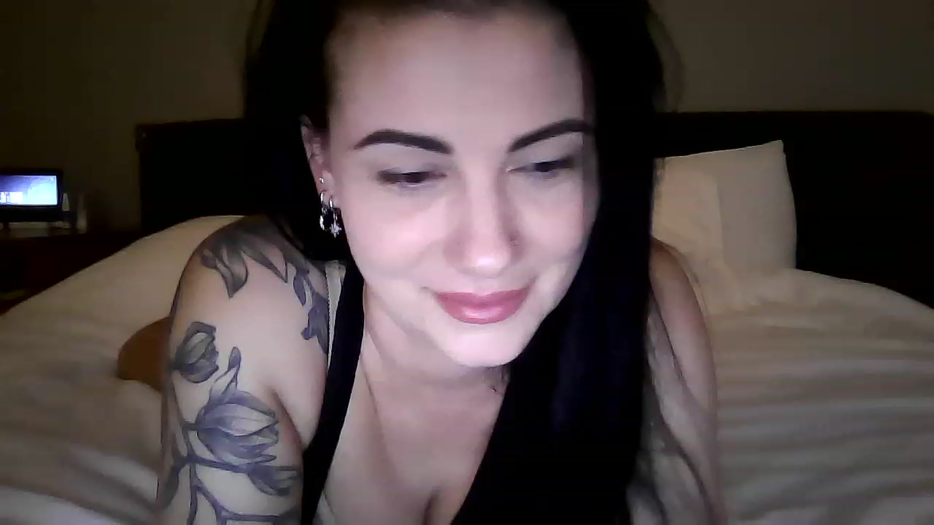 Gallery image thumbnail from FitBaby's myfreecams stream on, 01/17/2023, 15:15 image 5 of 20