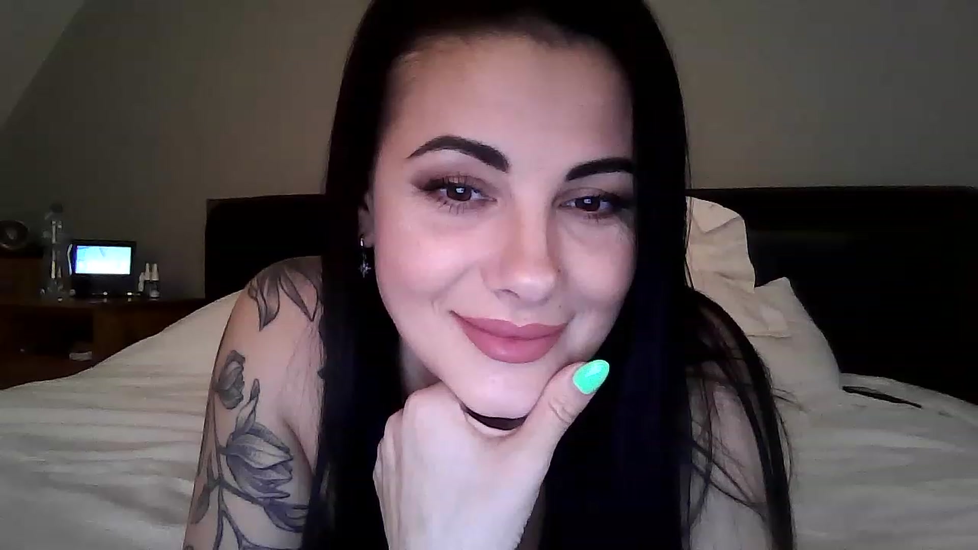 Gallery image thumbnail from FitBaby's myfreecams stream on, 01/18/2023, 13:55 image 13 of 20
