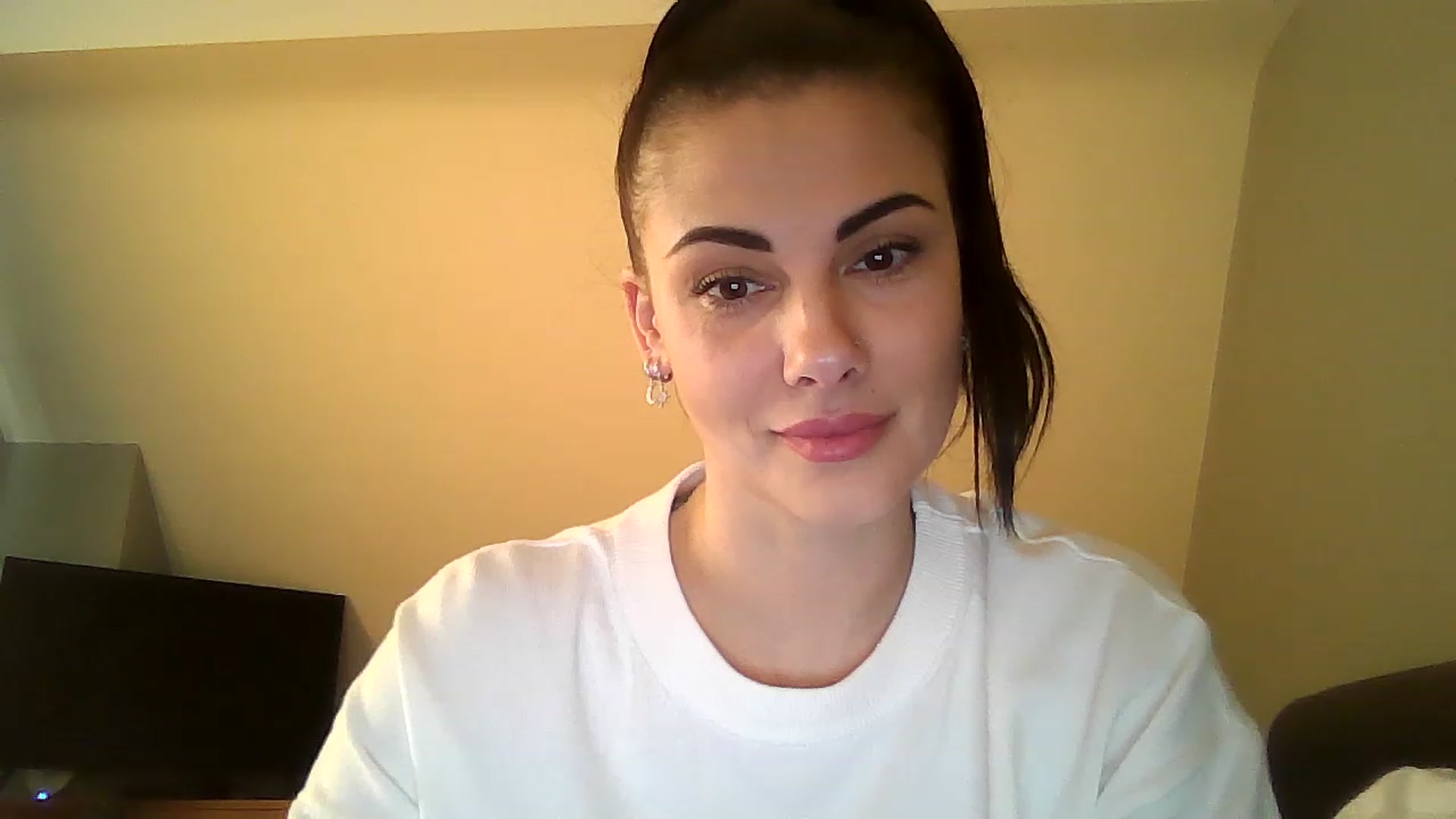 Gallery image thumbnail from FitBaby's myfreecams stream on, 01/19/2023, 14:13 image 1 of 20