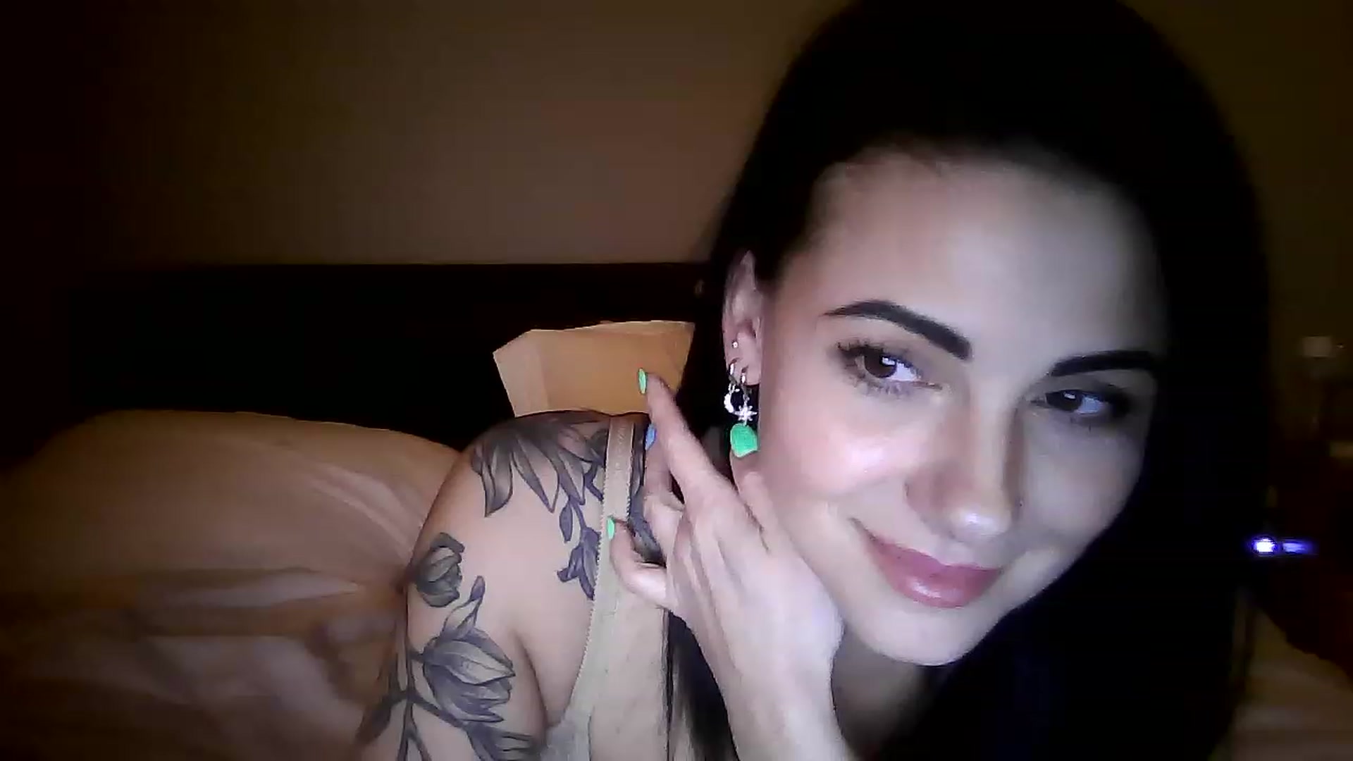 Gallery image thumbnail from FitBaby's myfreecams stream on, 01/20/2023, 16:26 image 12 of 20