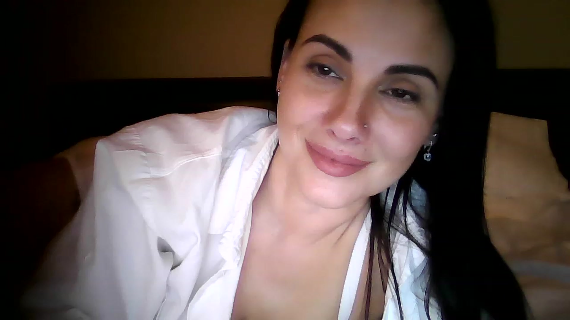 Gallery image thumbnail from FitBaby's myfreecams stream on, 01/27/2023, 16:59 image 15 of 20