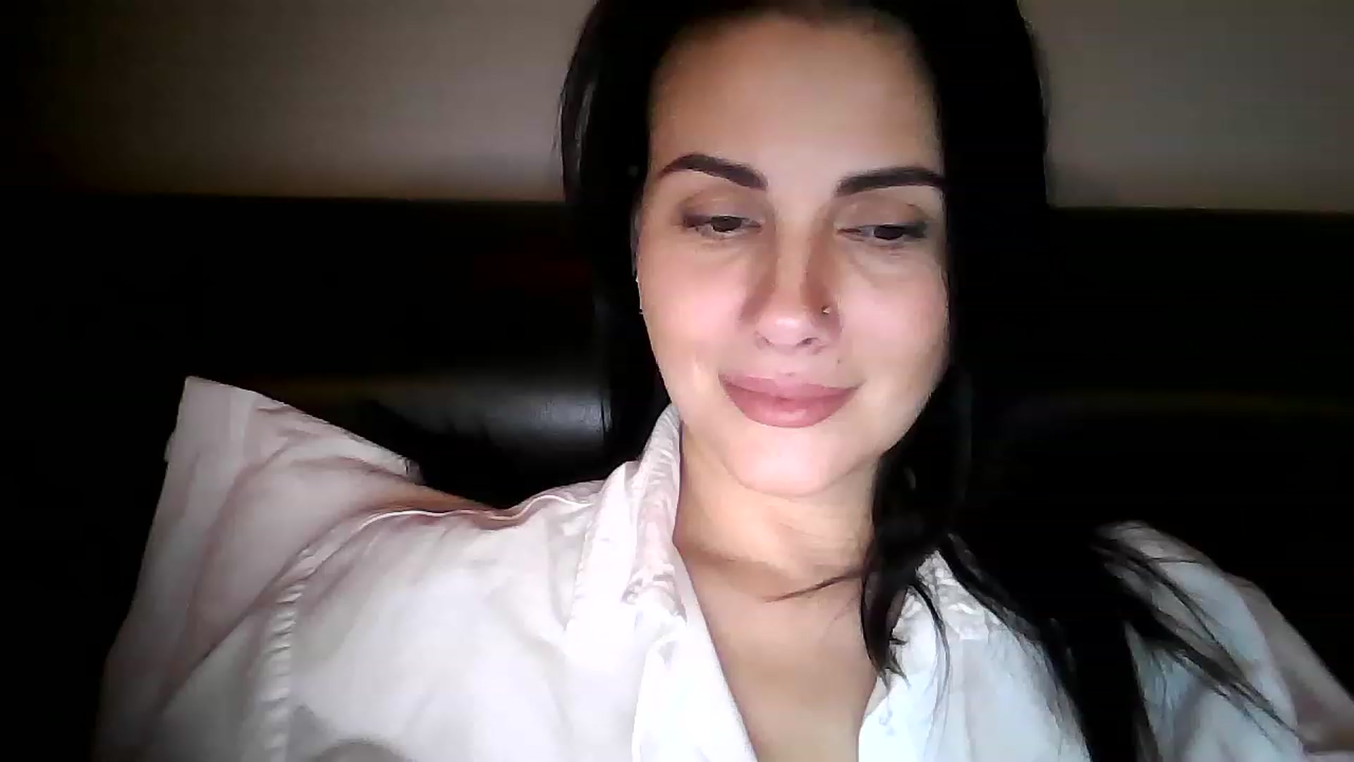 Gallery image thumbnail from FitBaby's myfreecams stream on, 01/27/2023, 16:59 image 6 of 20