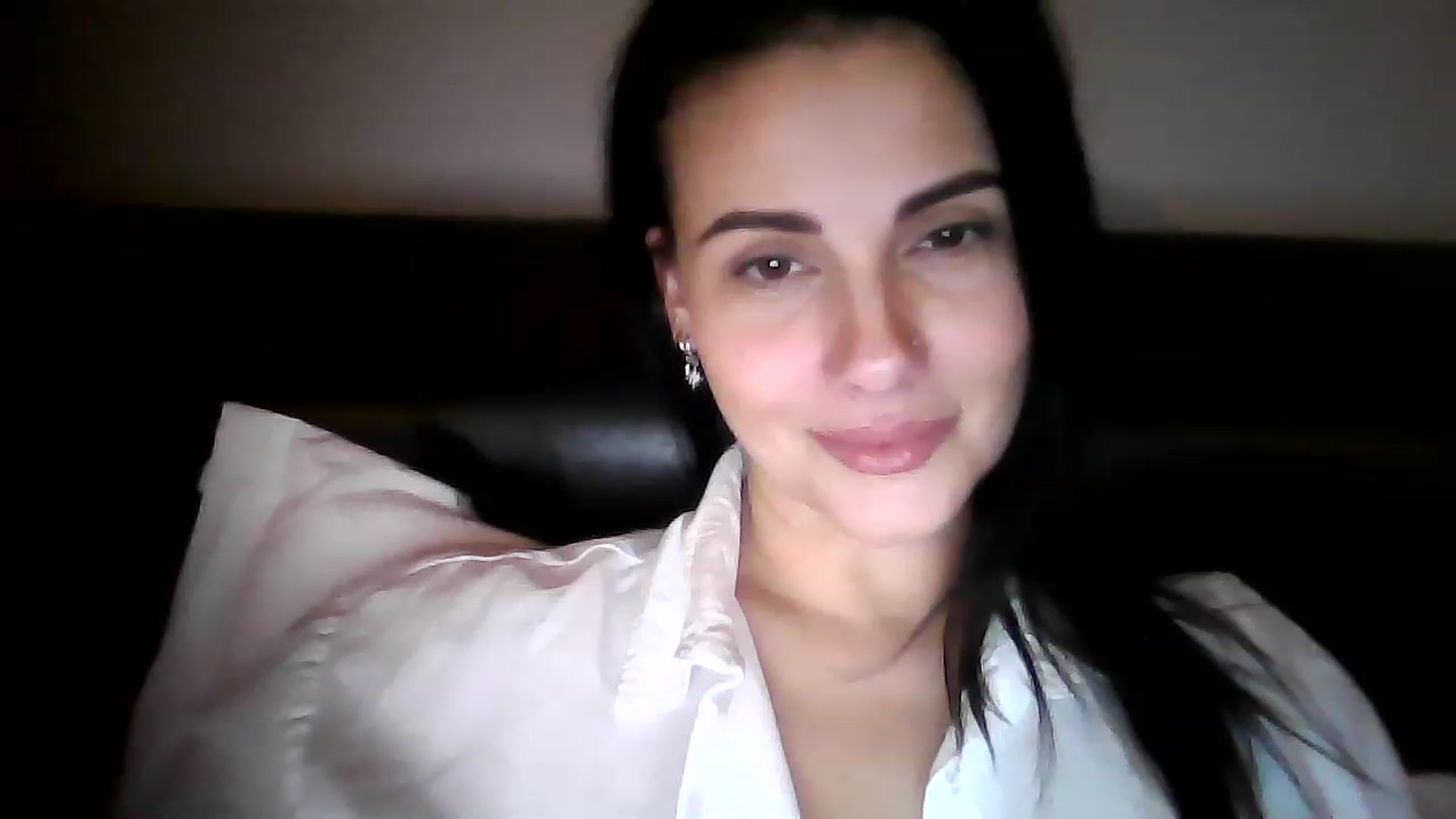 Gallery image thumbnail from FitBaby's myfreecams stream on, 01/27/2023, 16:59 image 3 of 20