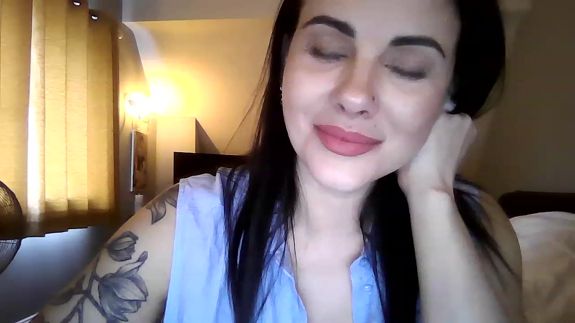 Gallery image thumbnail from FitBaby's myfreecams stream on, 02/01/2023, 14:09 image 3 of 20