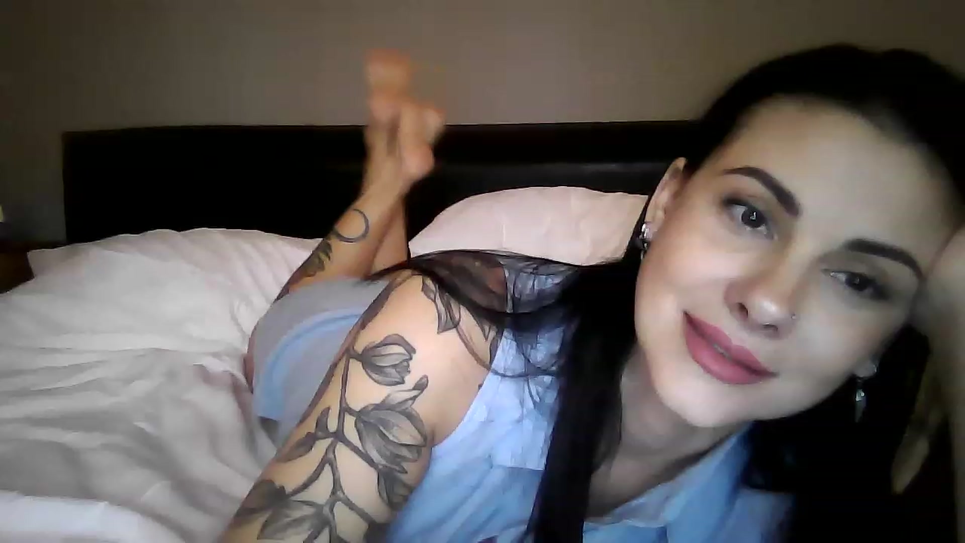 Gallery image thumbnail from FitBaby's myfreecams stream on, 02/01/2023, 14:44 image 6 of 20
