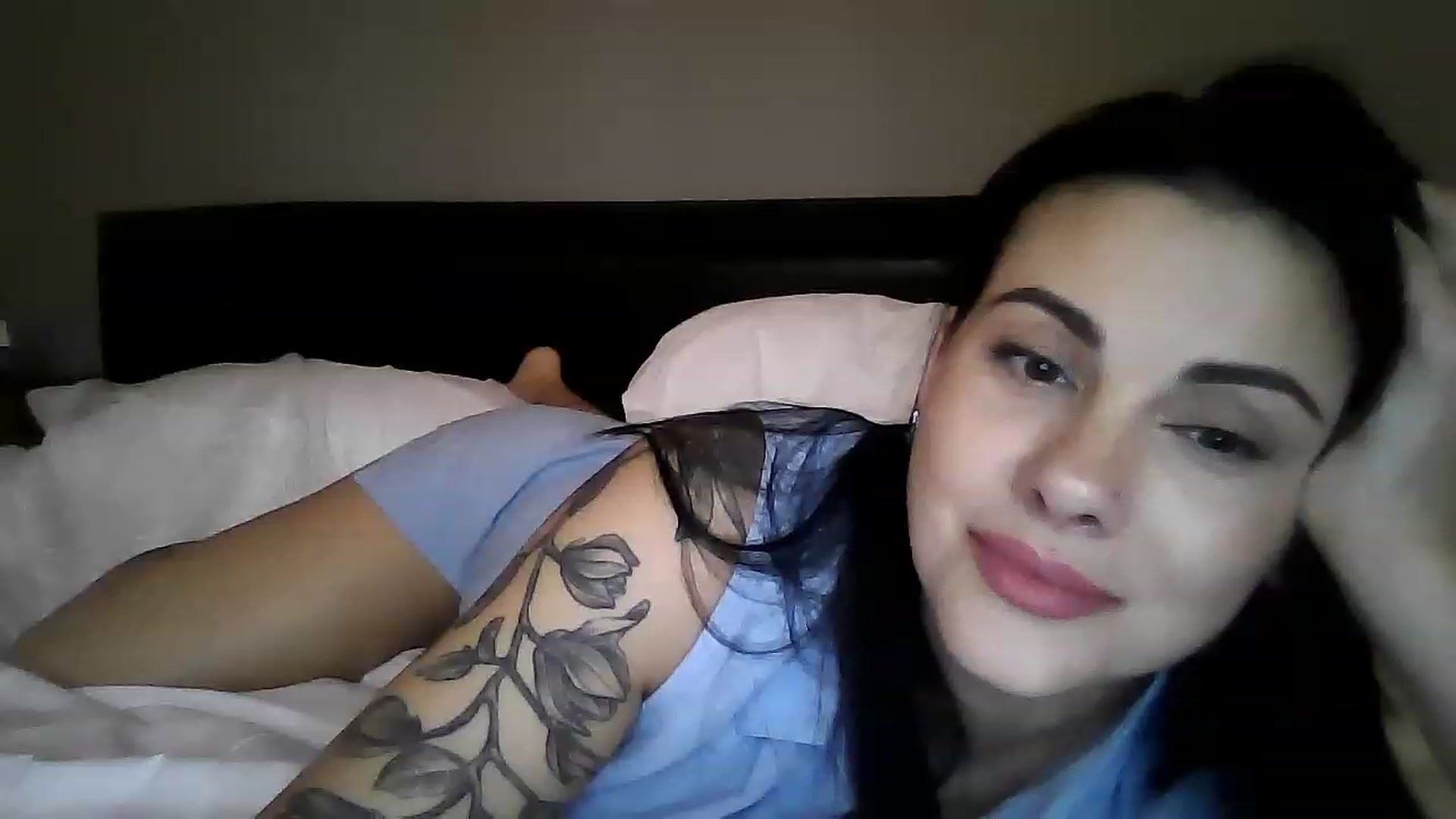 Gallery image thumbnail from FitBaby's myfreecams stream on, 02/01/2023, 14:44 image 7 of 20