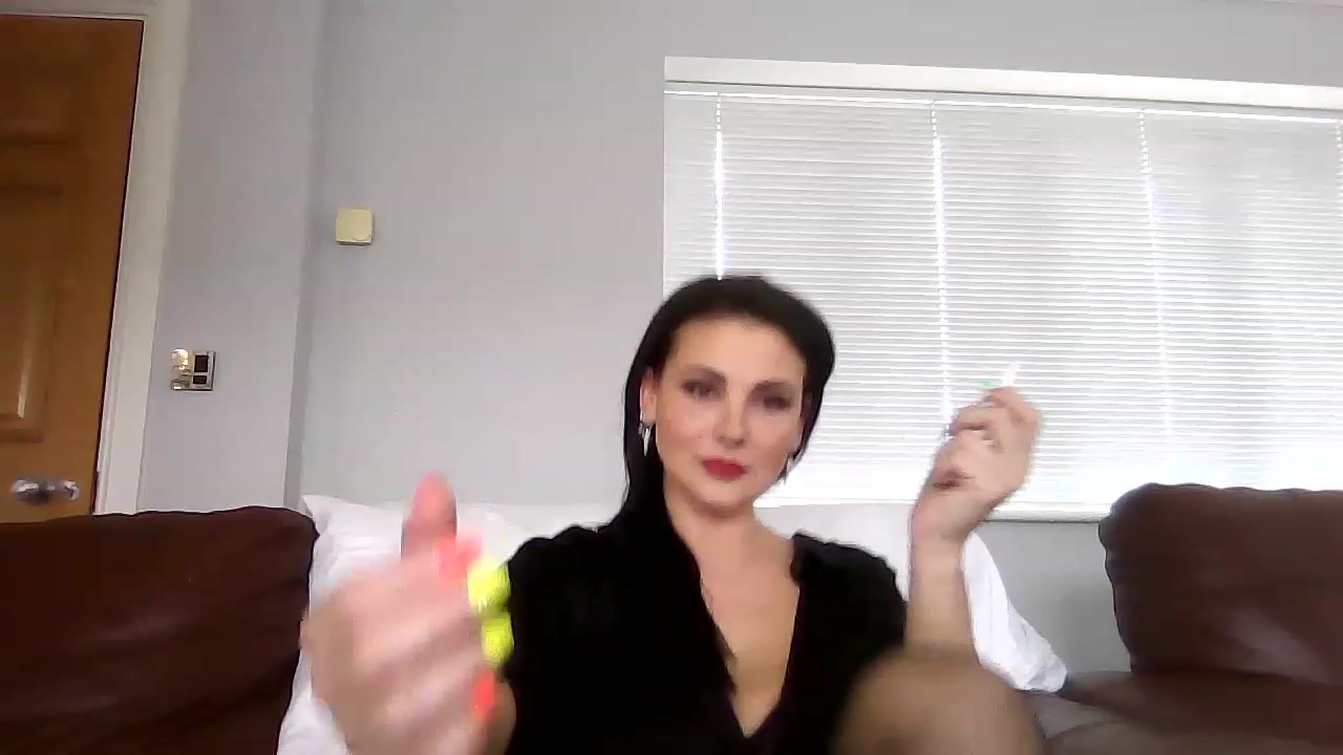 Gallery image thumbnail from FitBaby's myfreecams stream on, 02/02/2023, 13:41 image 5 of 20